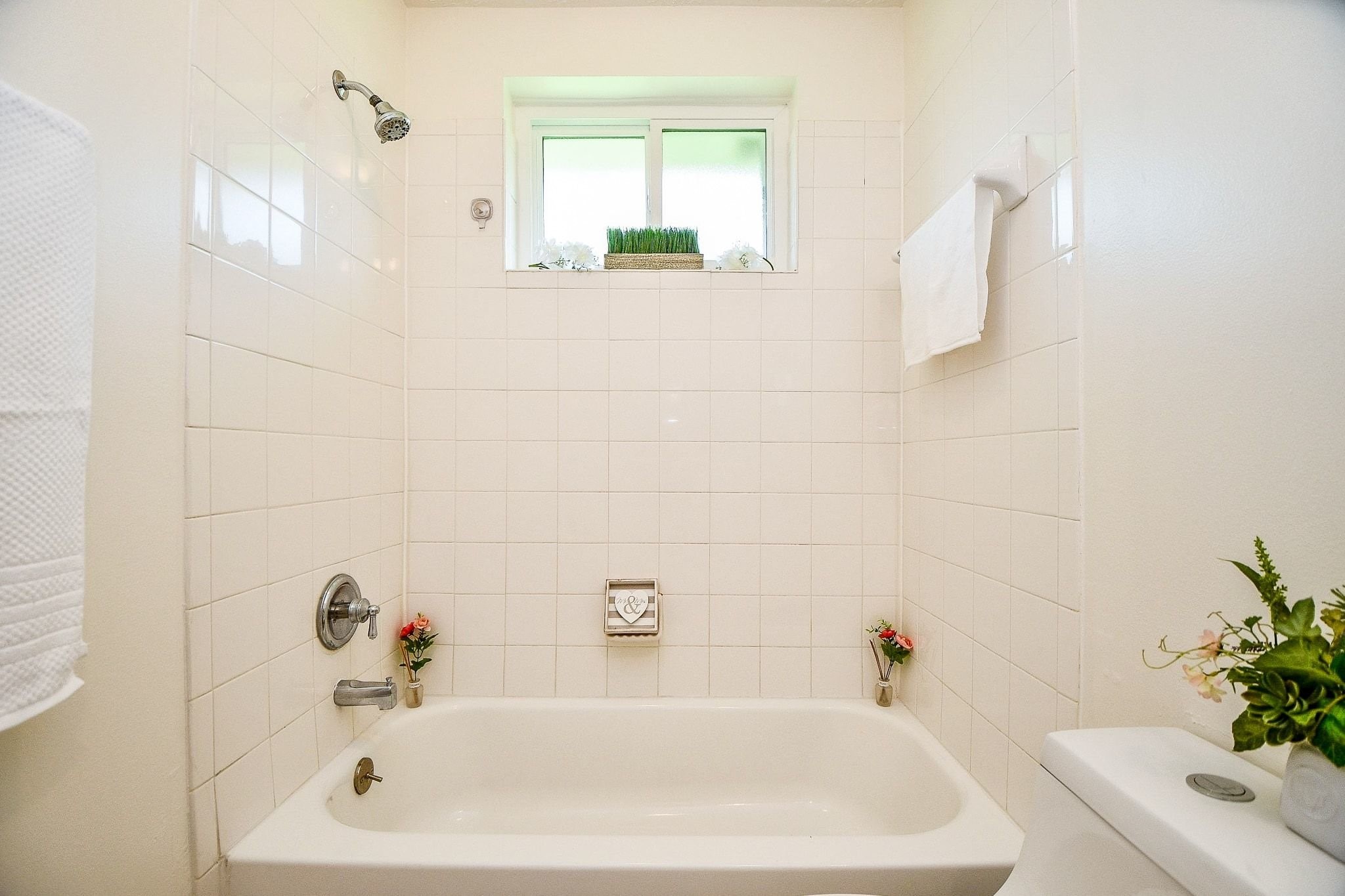 16823 Cobble Ridge Drive Property Photo 26