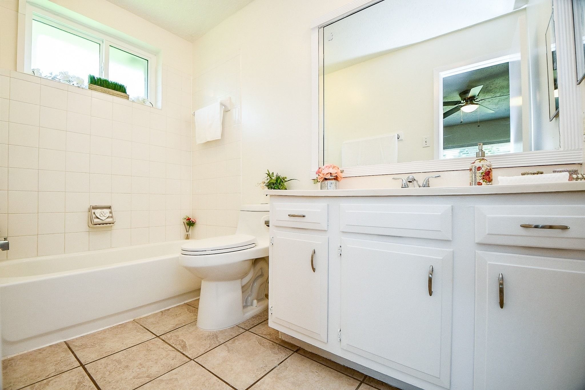 16823 Cobble Ridge Drive Property Photo 27