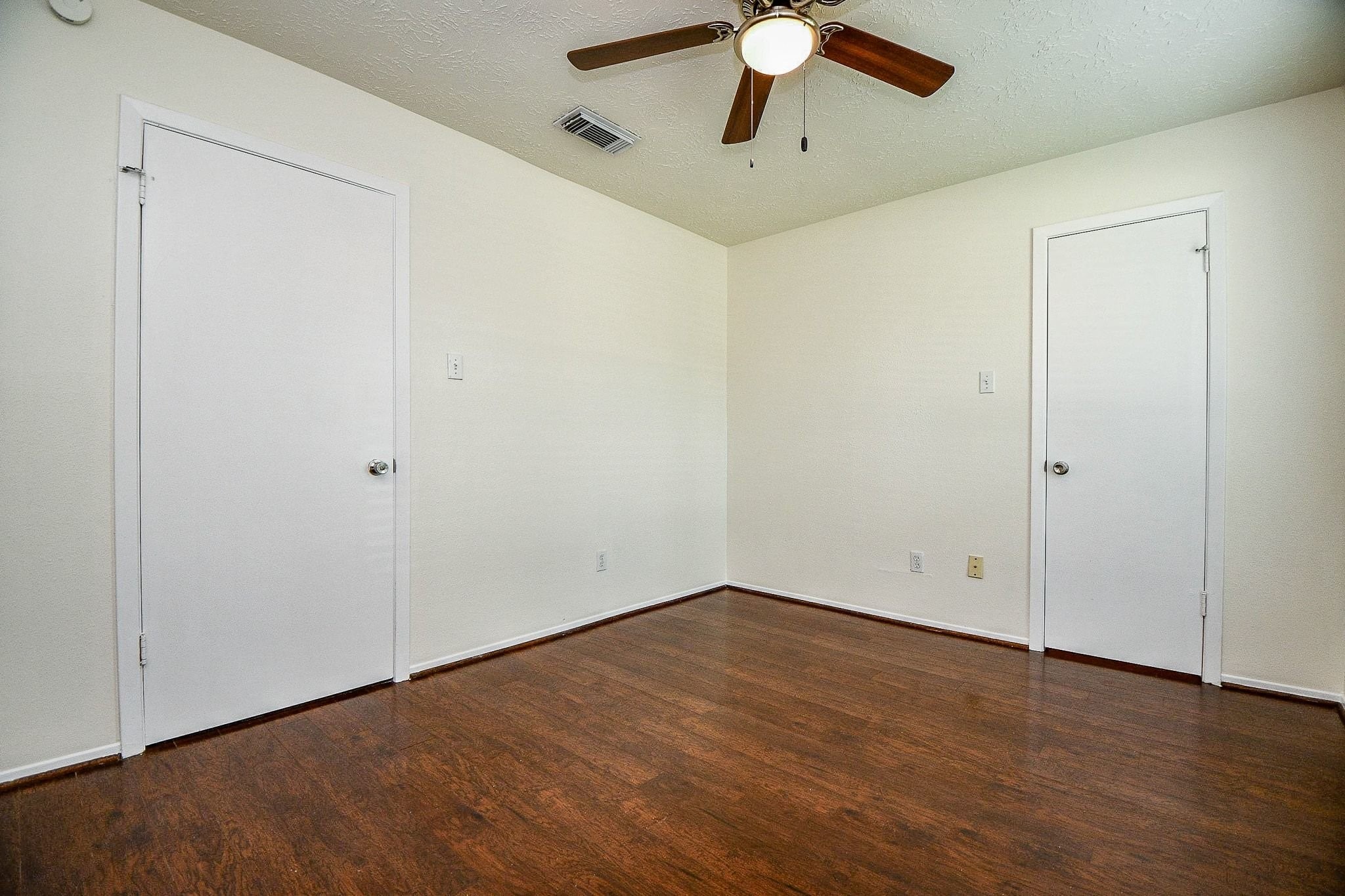 16823 Cobble Ridge Drive Property Photo 30