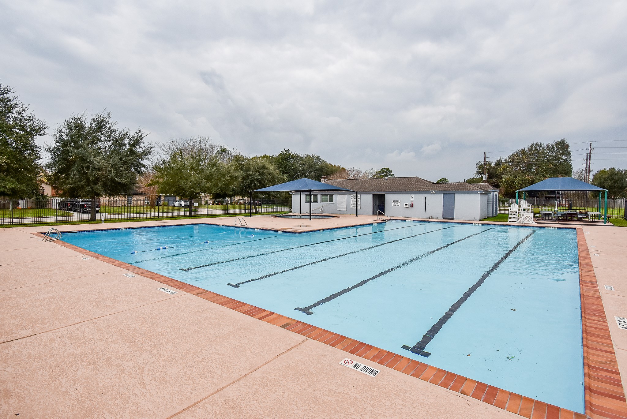 16823 Cobble Ridge Drive Property Photo 43