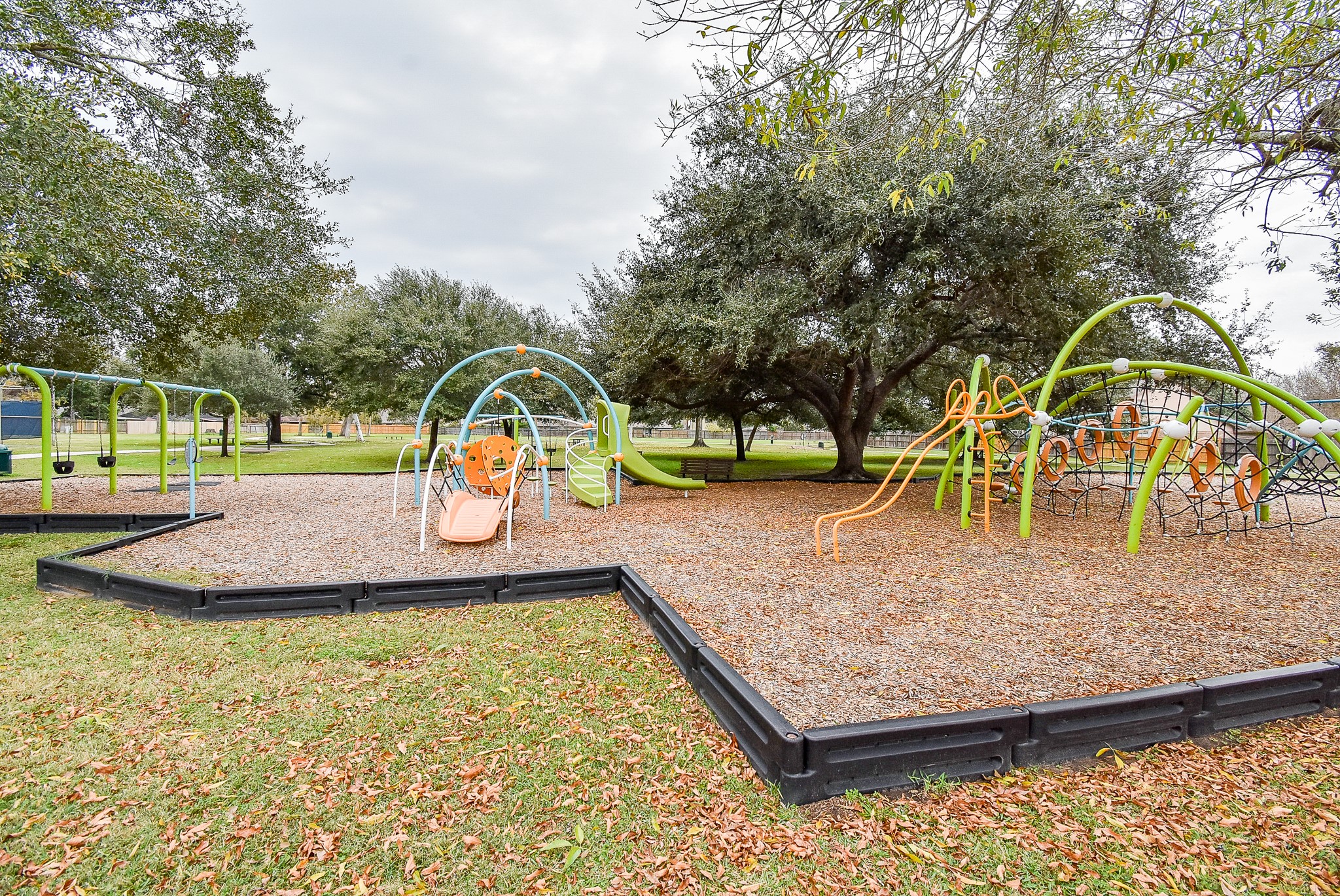 16823 Cobble Ridge Drive Property Photo 44