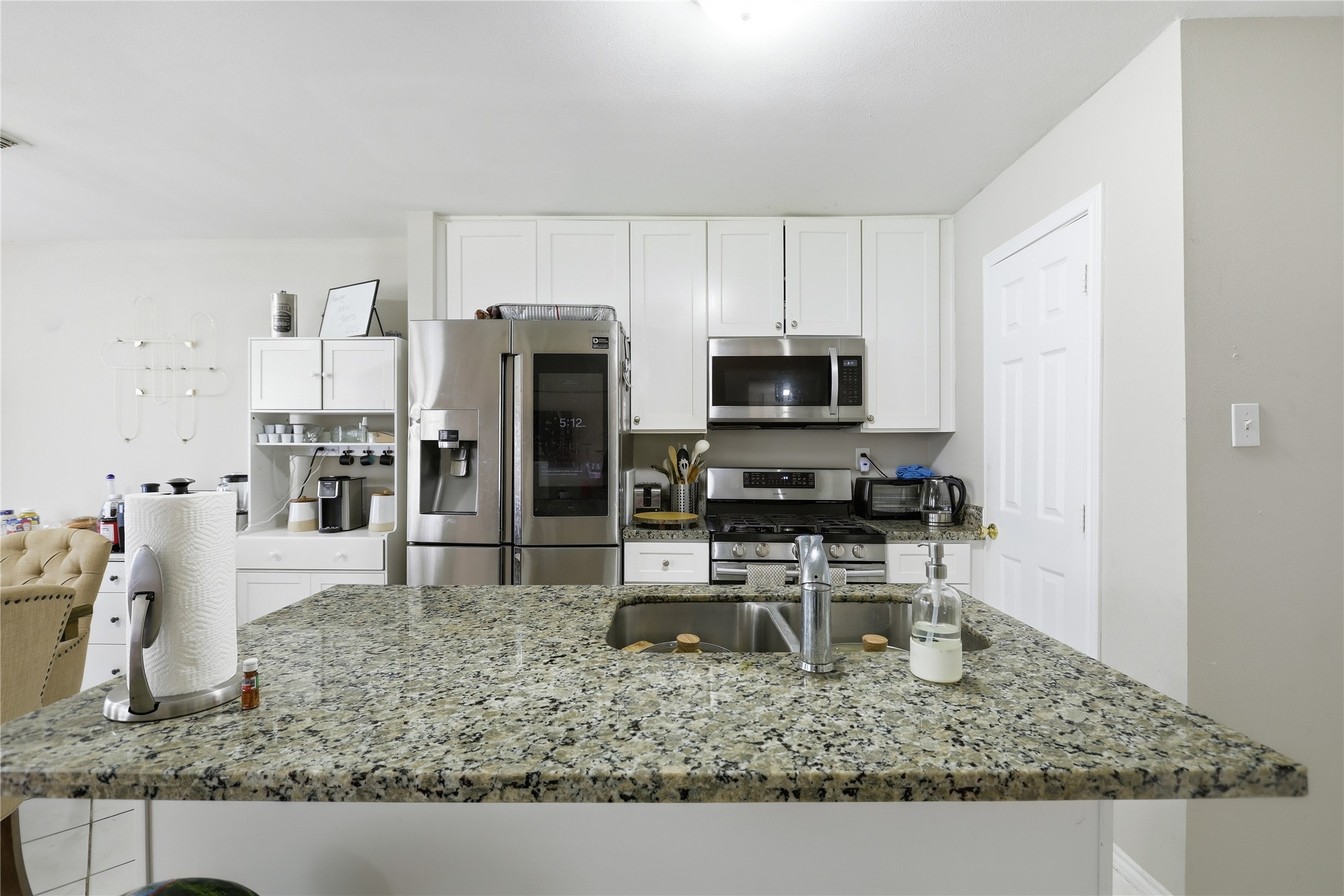 17502 Wild Willow Lane Property Photo 9
