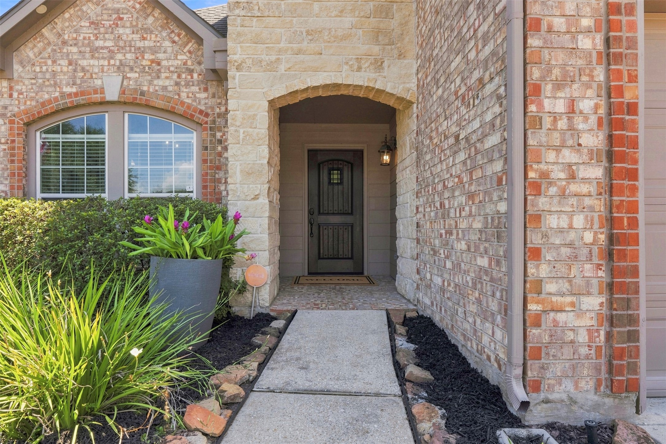 1277 Ocean Manor Lane Property Photo 3