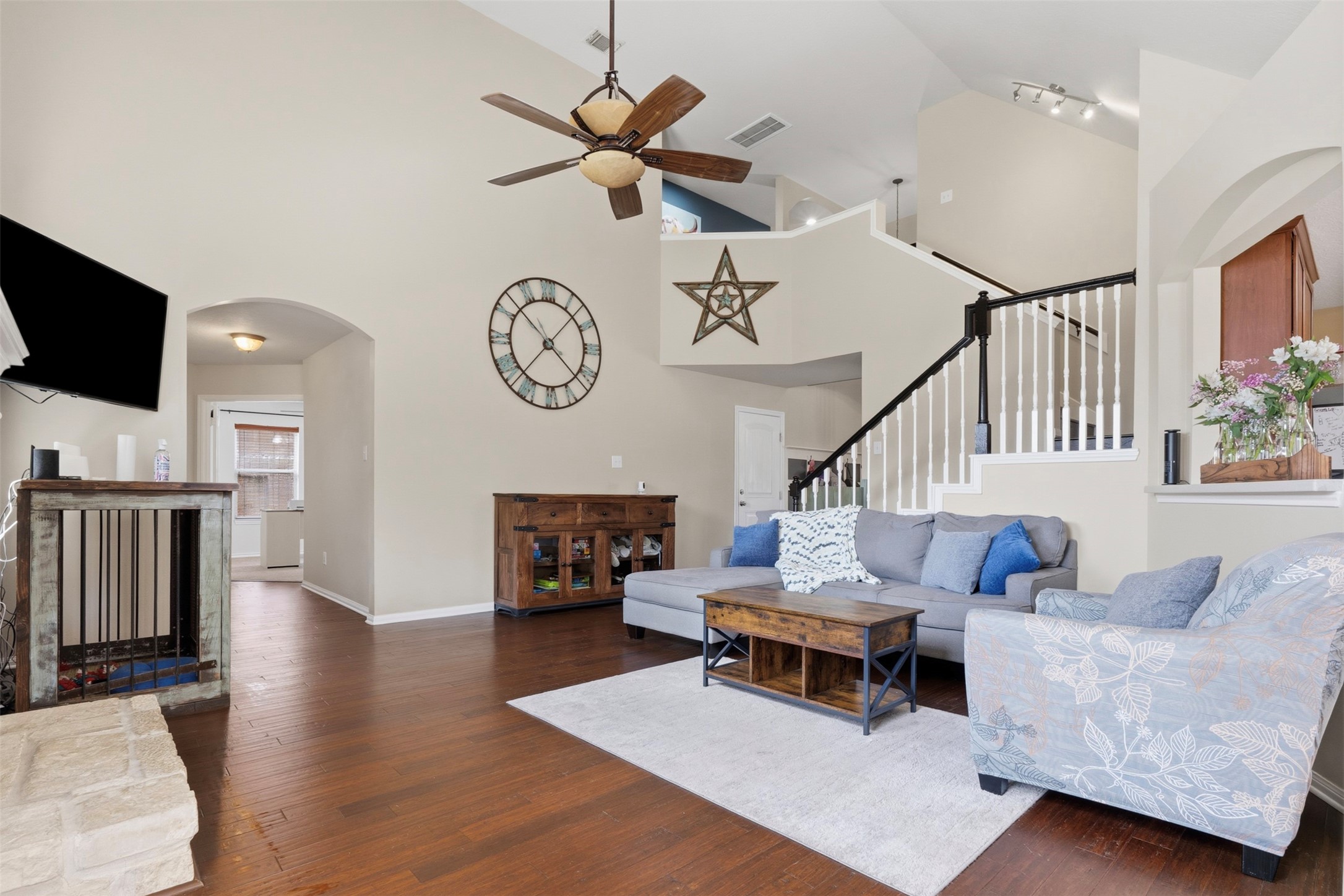 1277 Ocean Manor Lane Property Photo 8