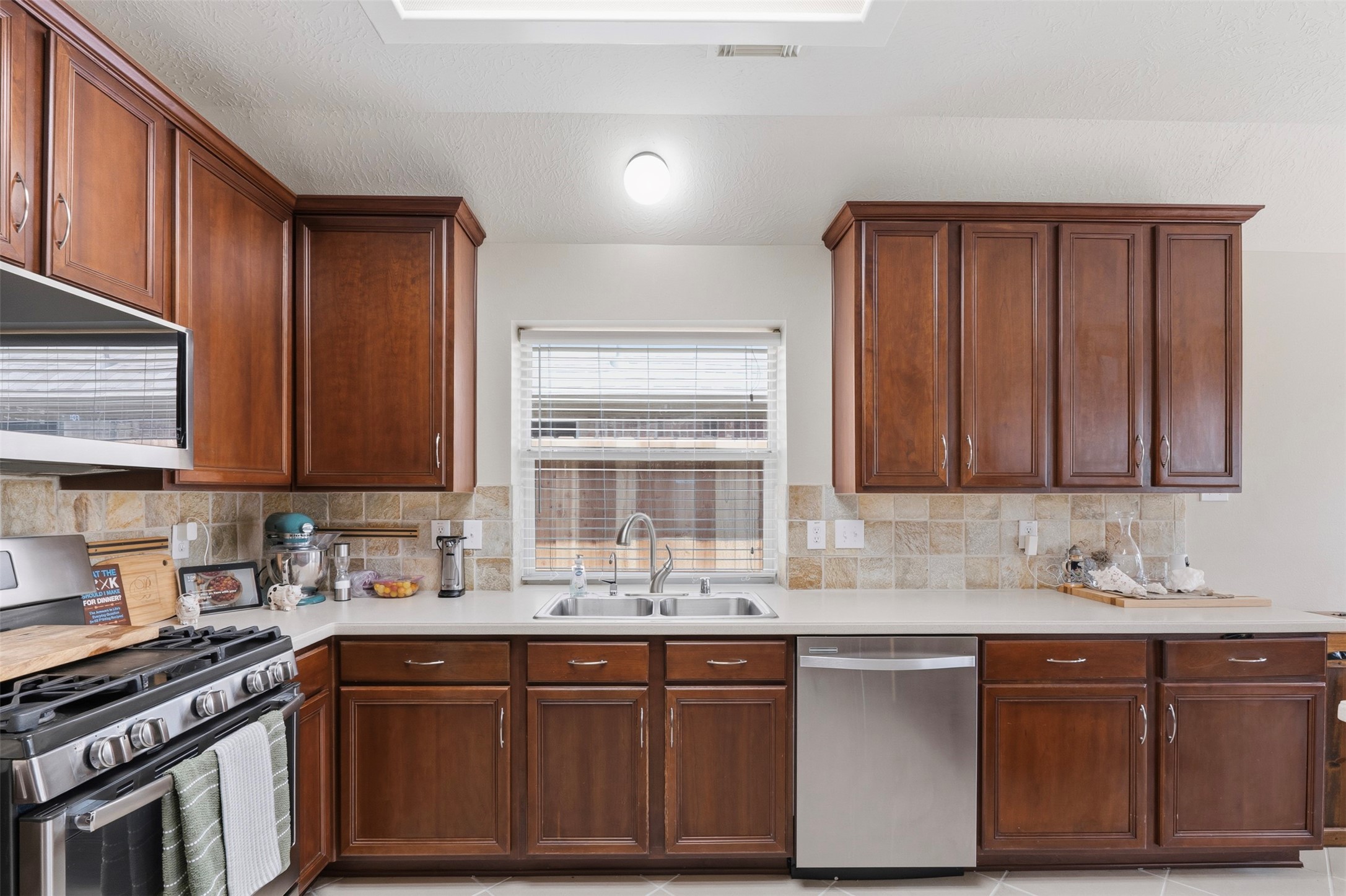 1277 Ocean Manor Lane Property Photo 13