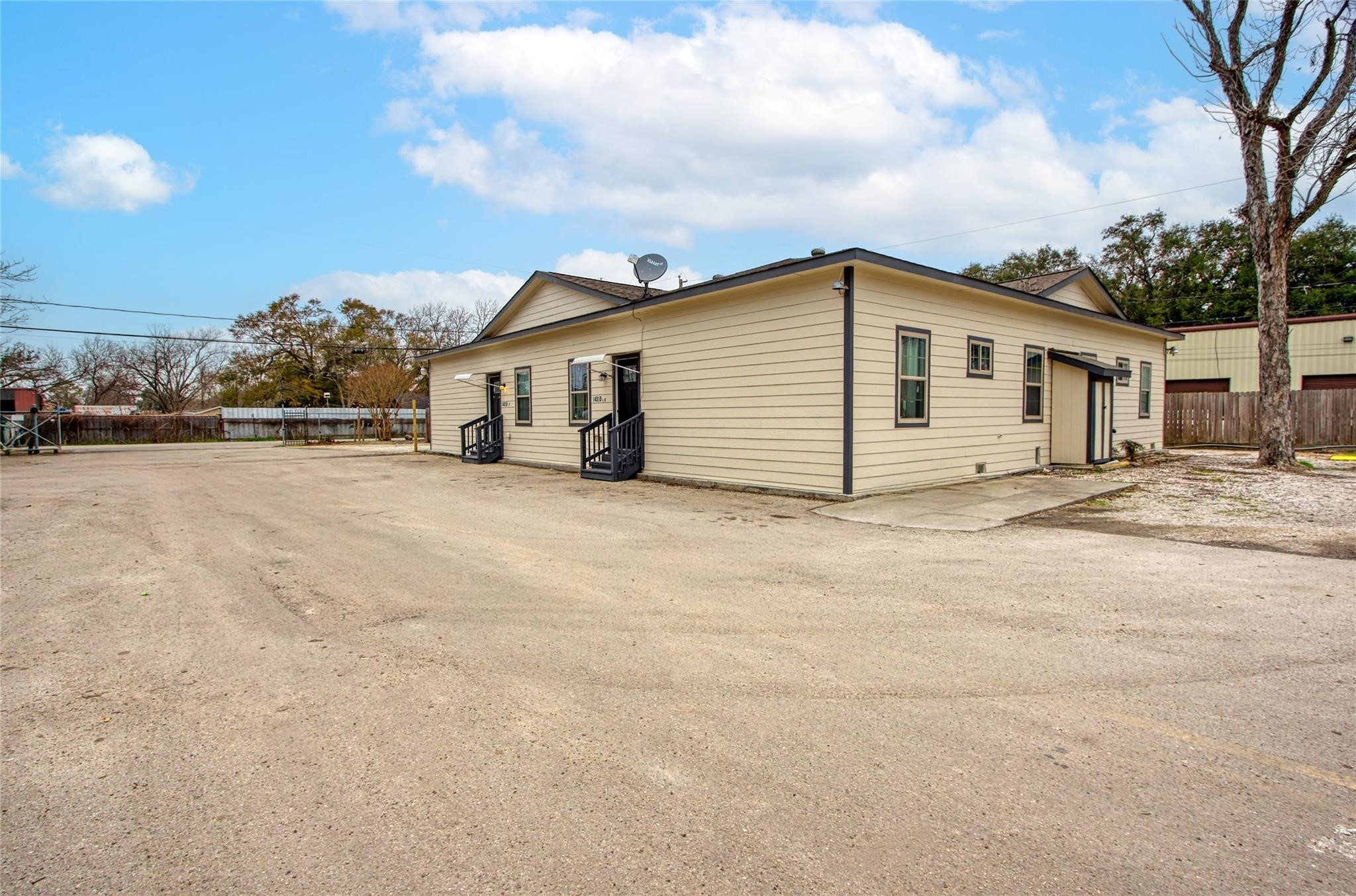14310 1/2 Unit T Sweeney Road Property Photo 2