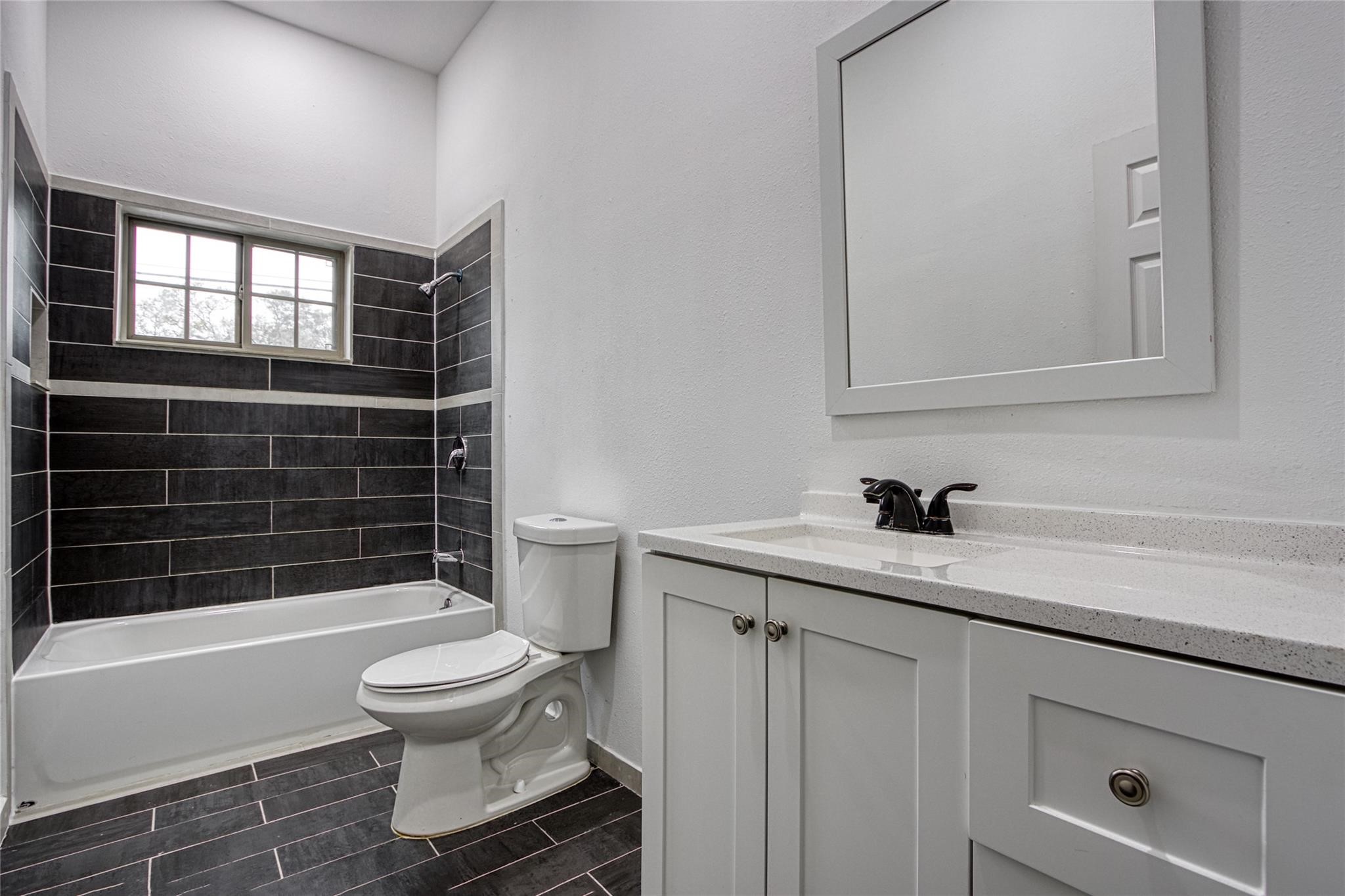 14310 1/2 Unit T Sweeney Road Property Photo 11