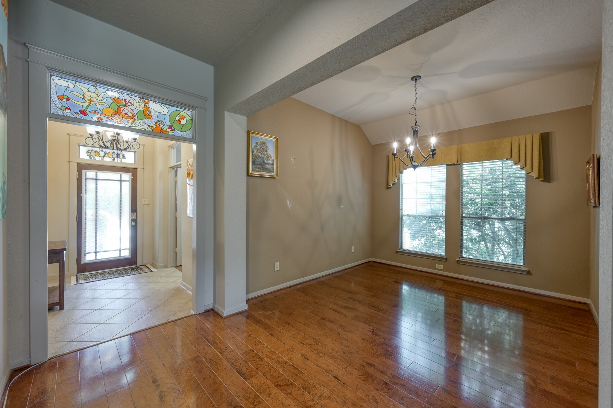 74 Tapestry Park Circle Property Photo 8