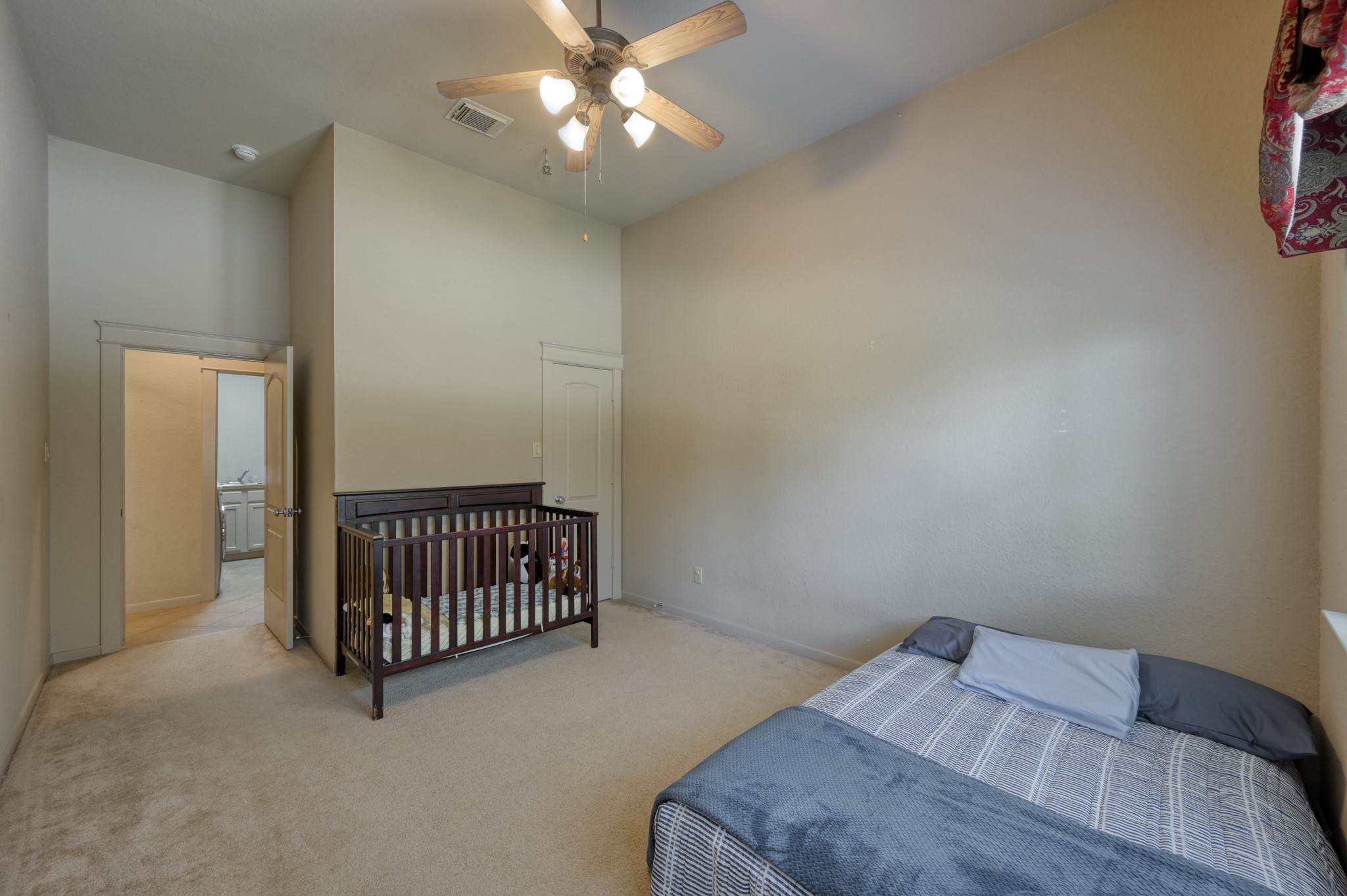 74 Tapestry Park Circle Property Photo 24