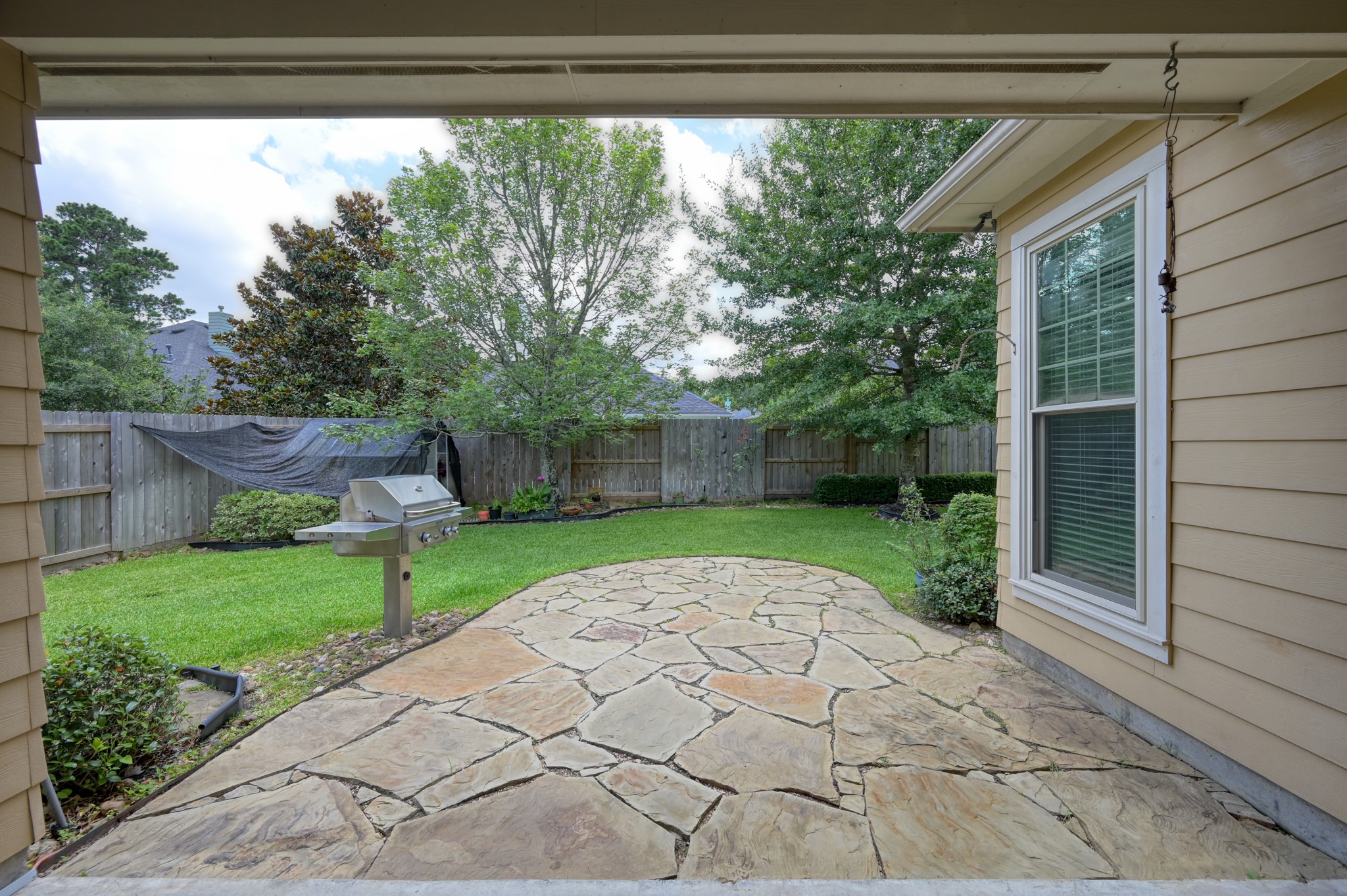 74 Tapestry Park Circle Property Photo 37