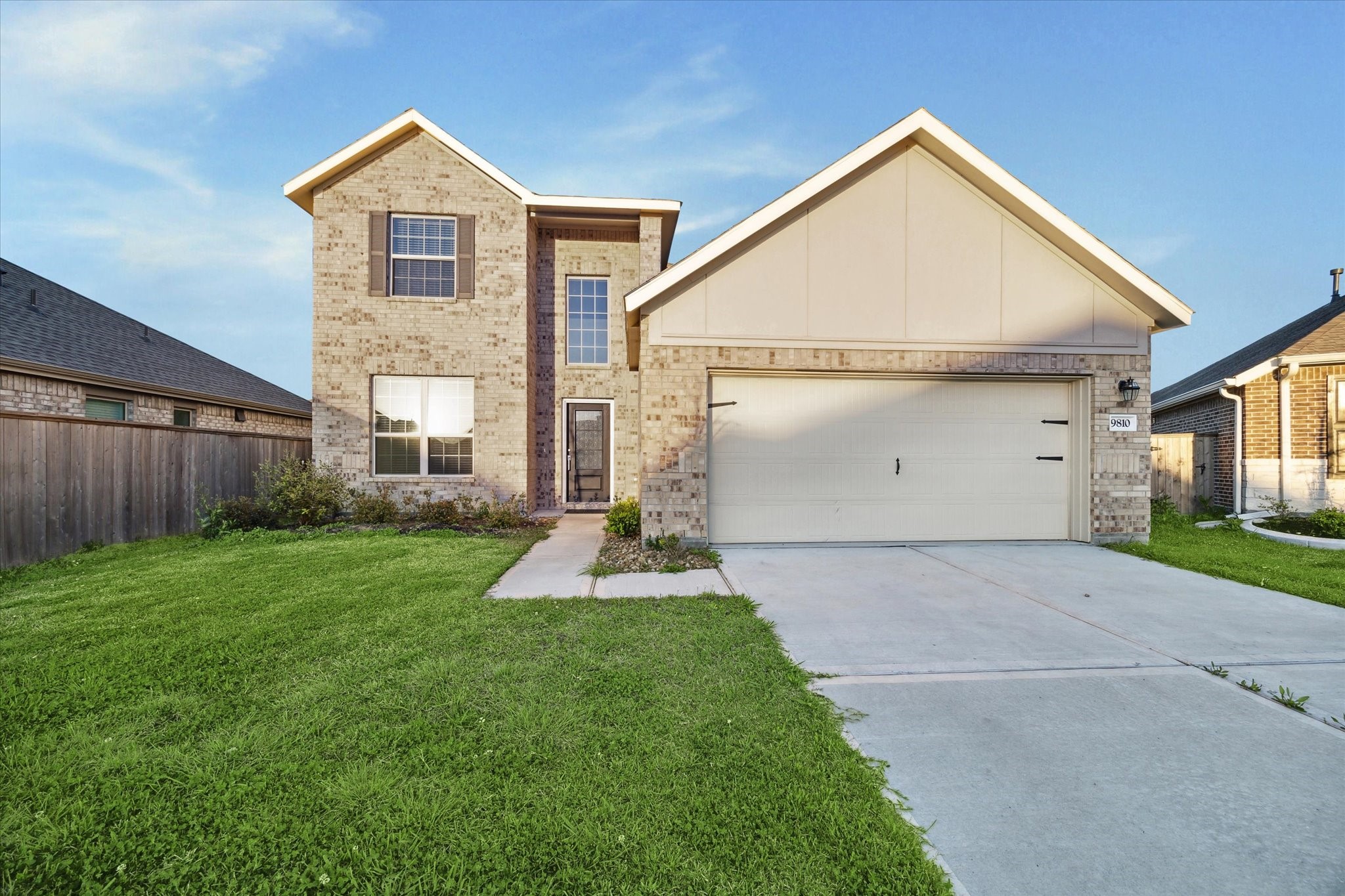 9810 Dover Colony Court Property Photo