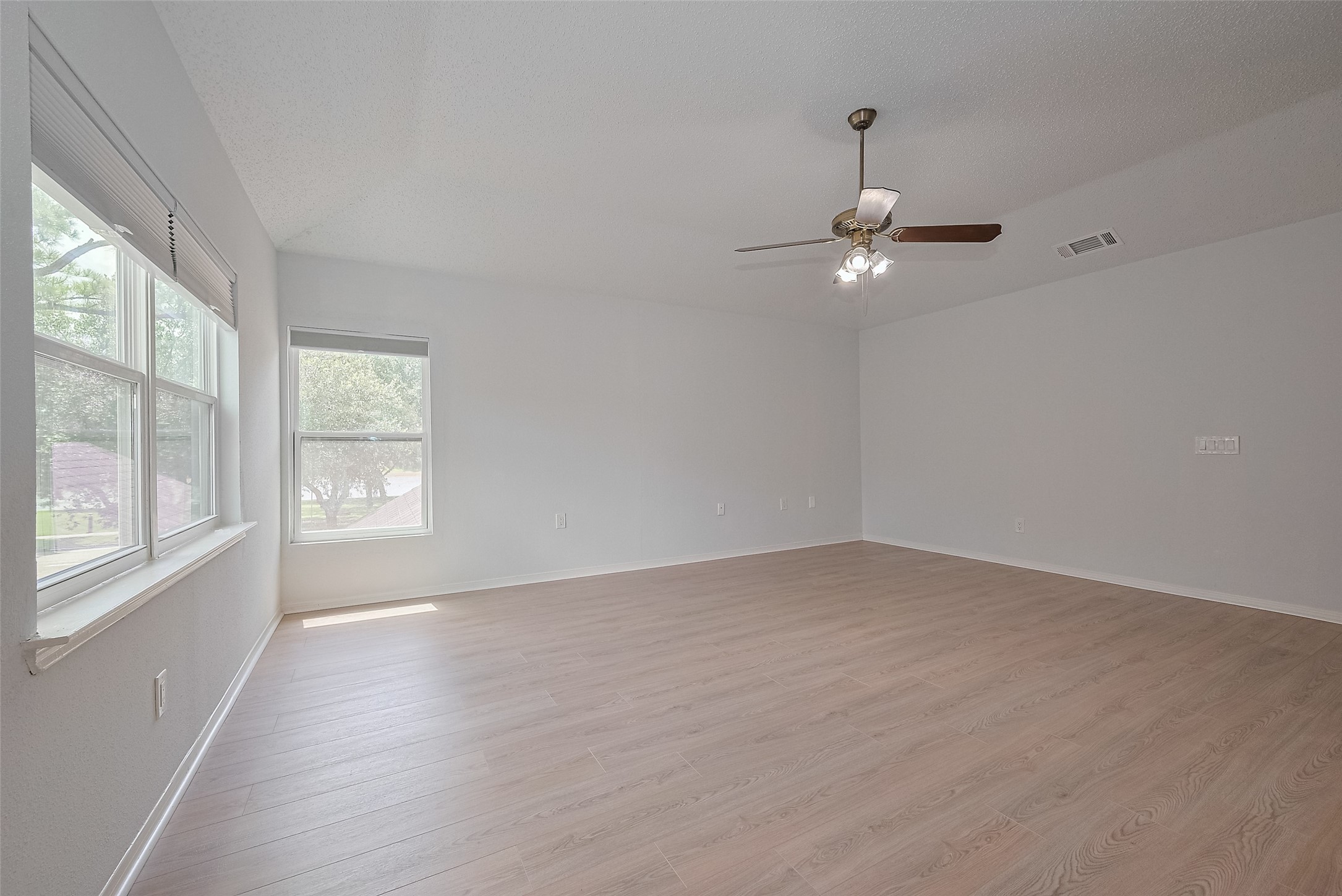 3131 Double Lake Drive Property Photo 34