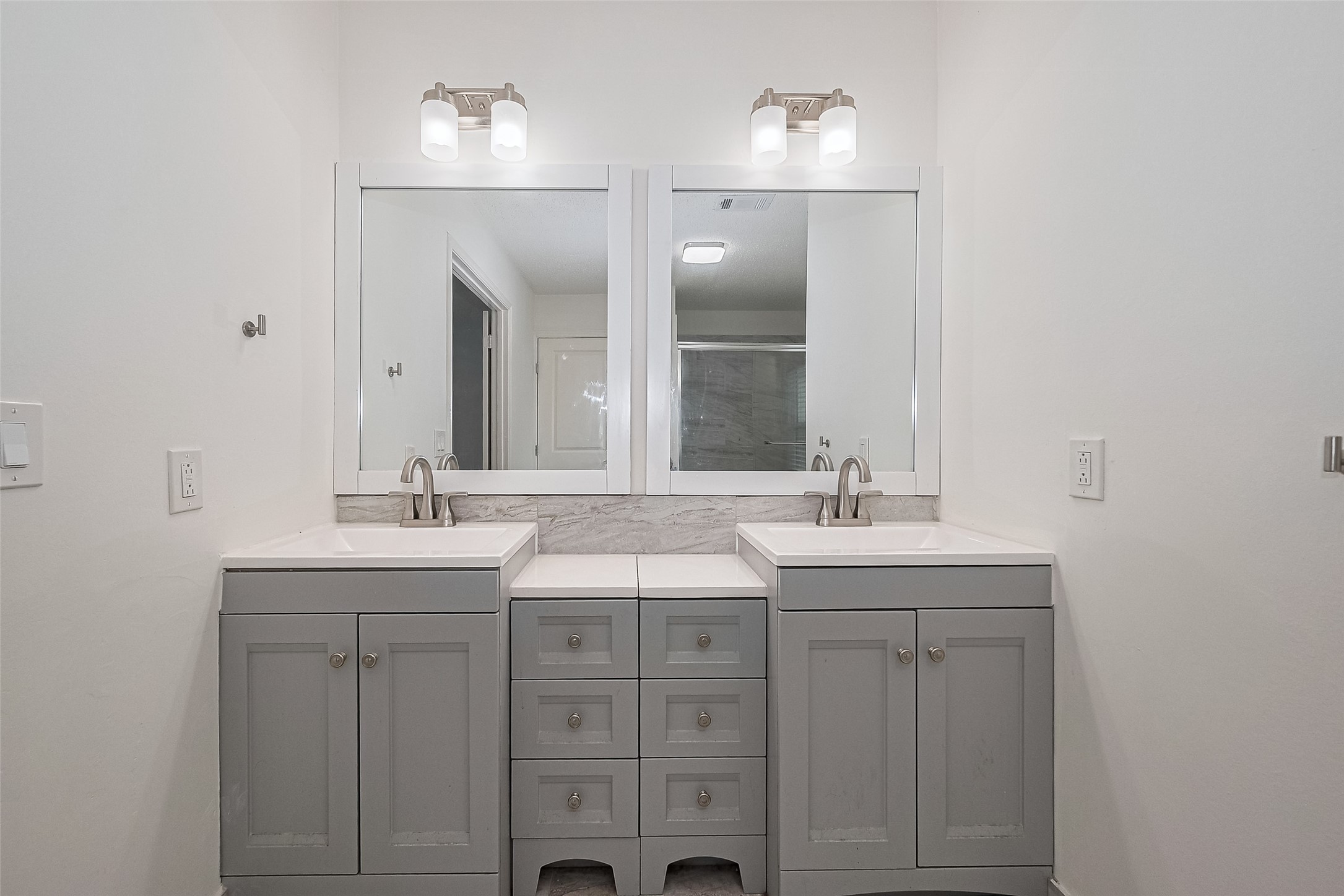 3131 Double Lake Drive Property Photo 39