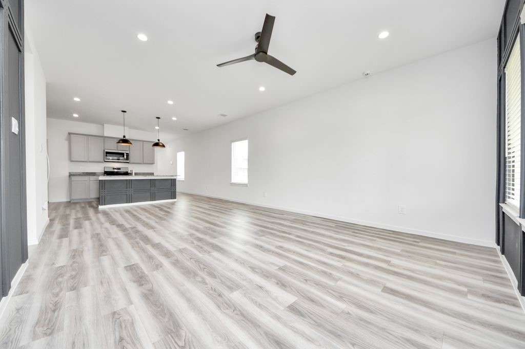 13517 Heritage Meadow Lane Property Photo 4
