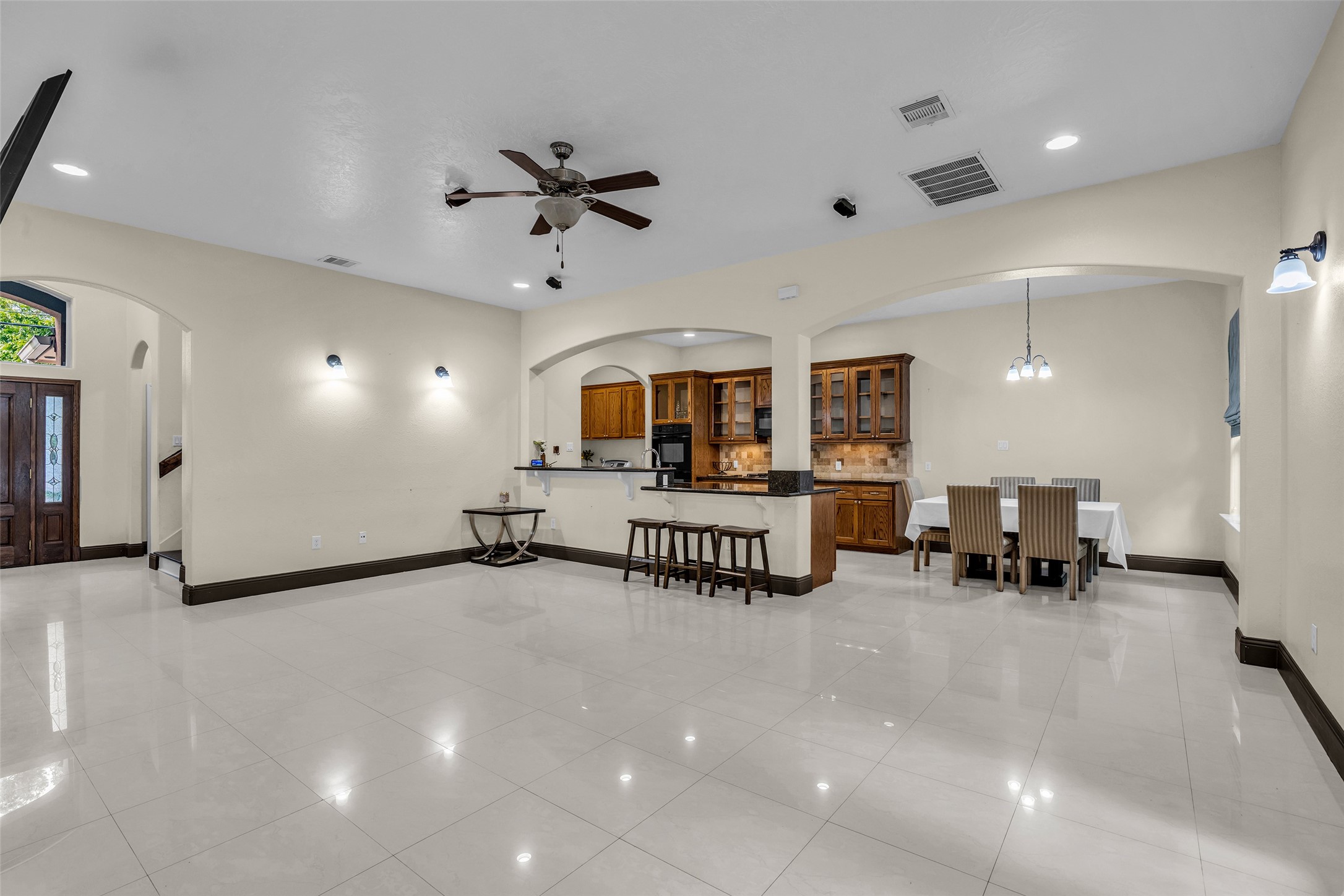 7106 Japonica Street Property Photo 10