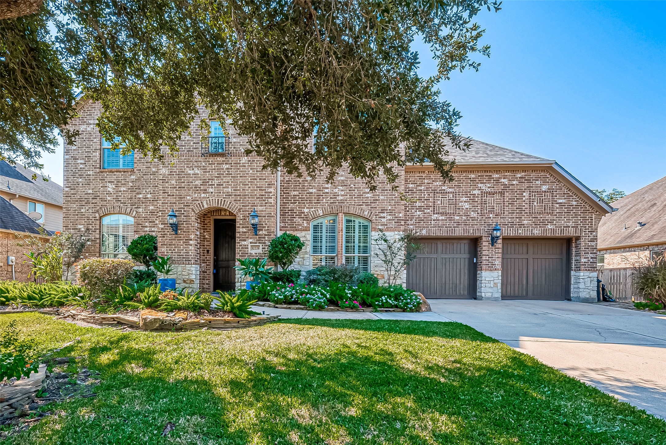 32226 Waterford Crest Lane Property Photo 2
