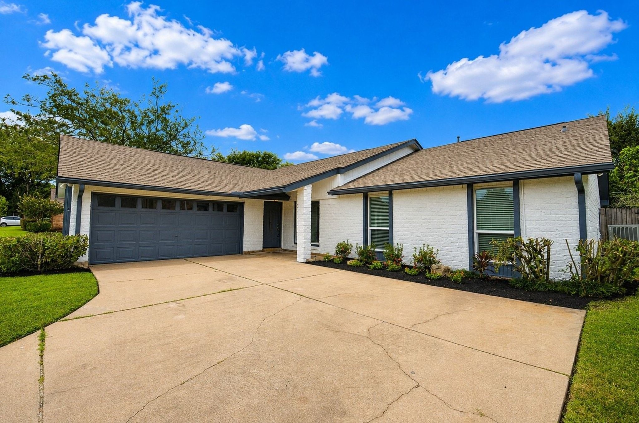 2903 Pepperwood Property Photo 6