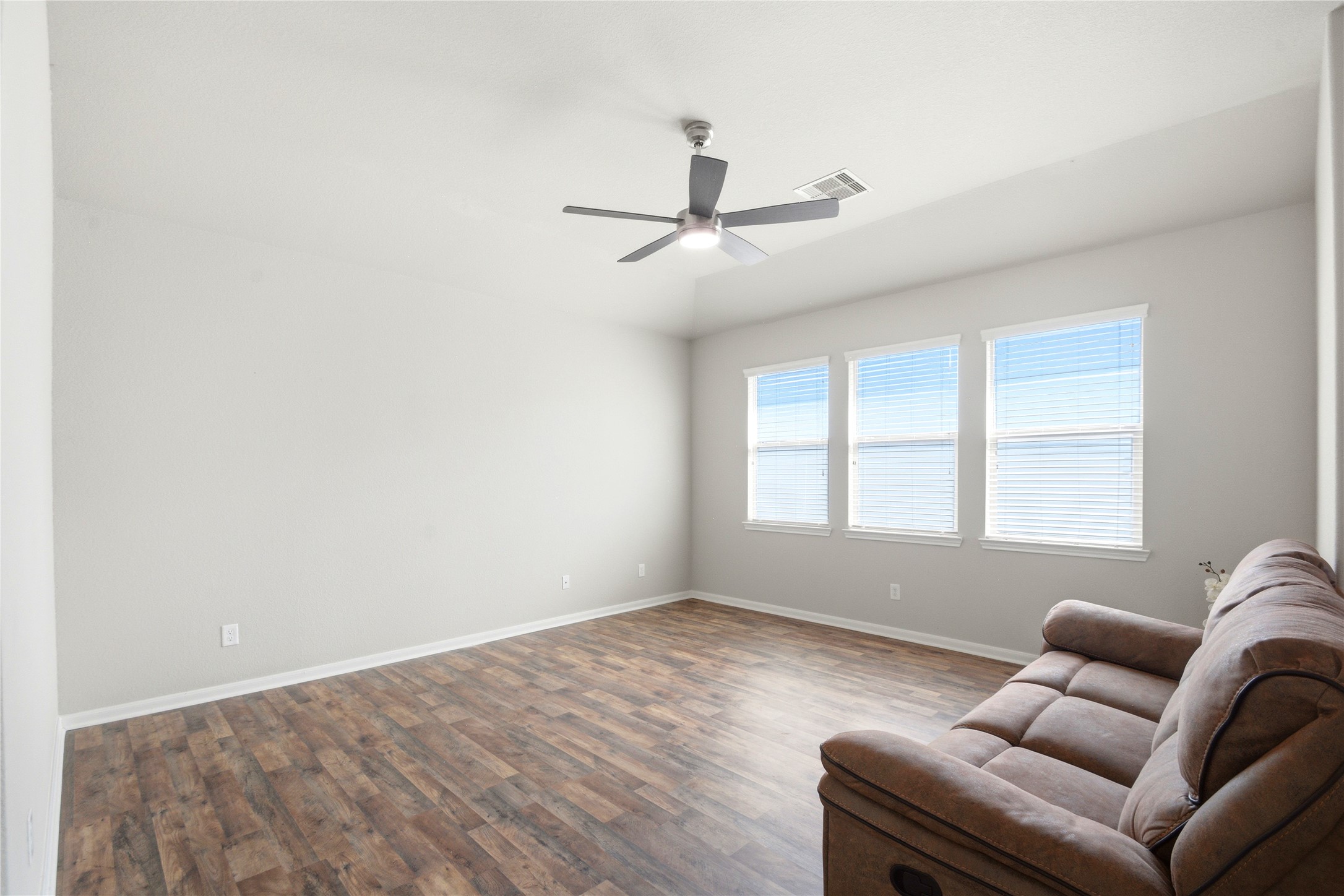 18418 Tristandale Lane Property Photo 10