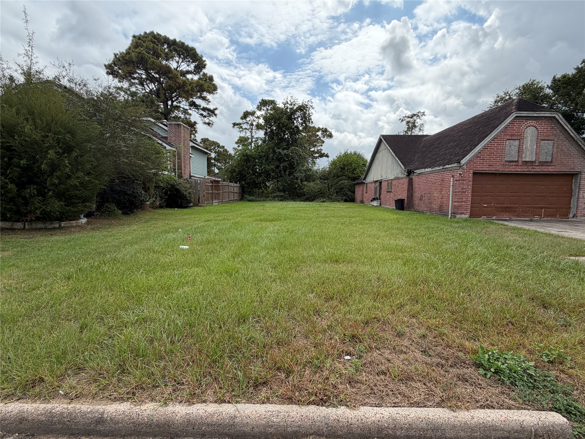 11934 Greenmesa Drive Property Photo 1