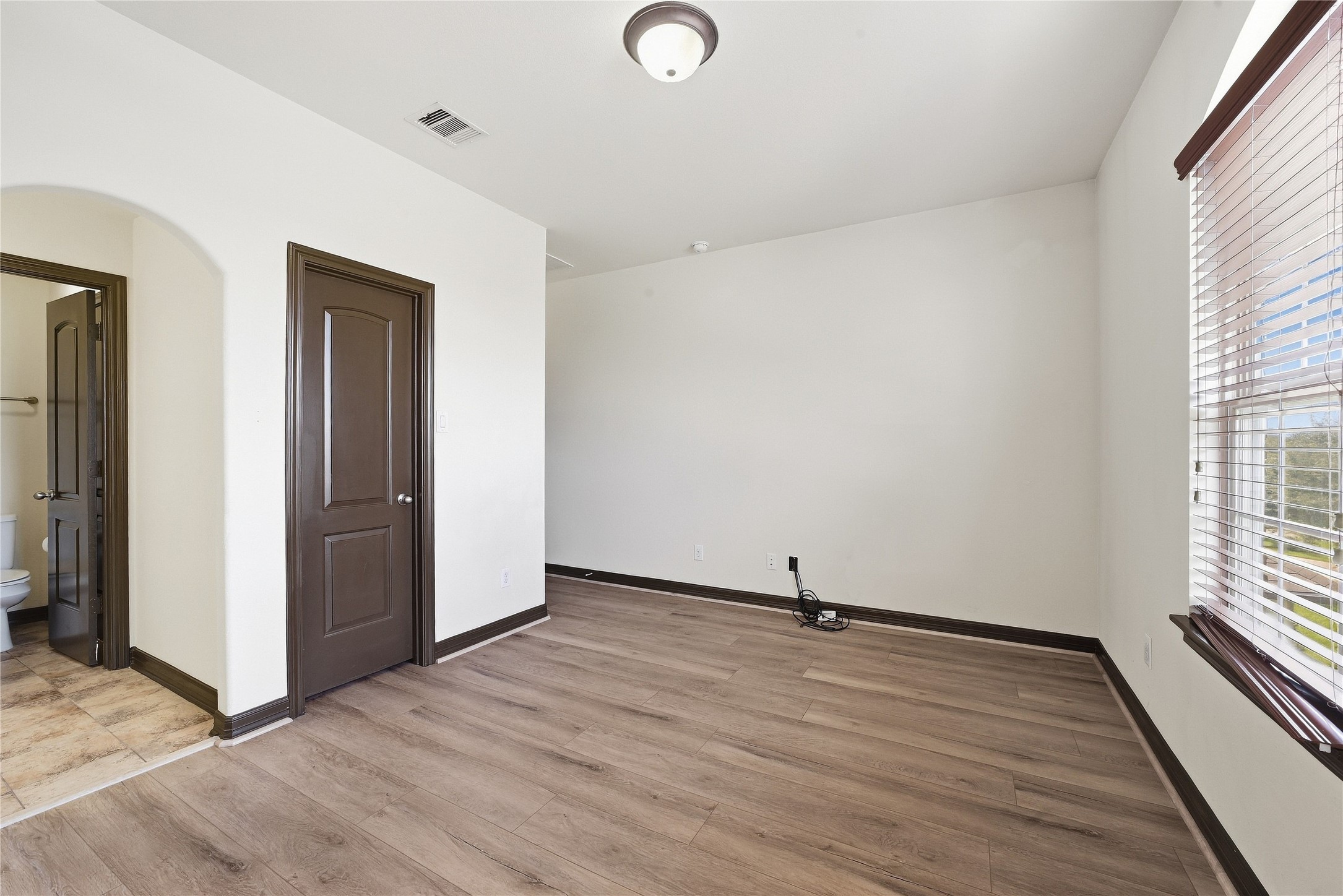 26407 Wooded Hollow Lane Property Photo 38