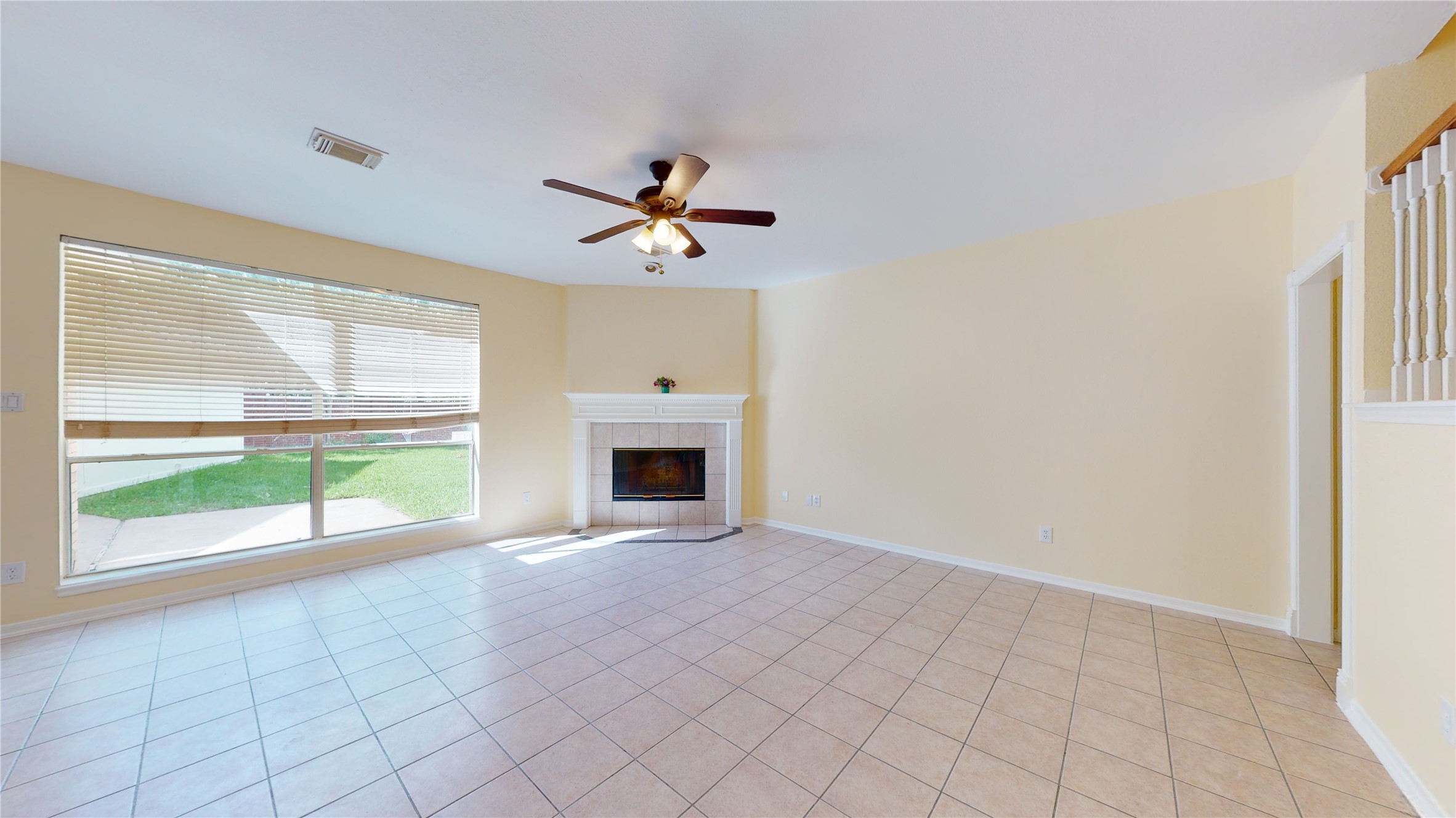 17427 Marigold Property Photo 11