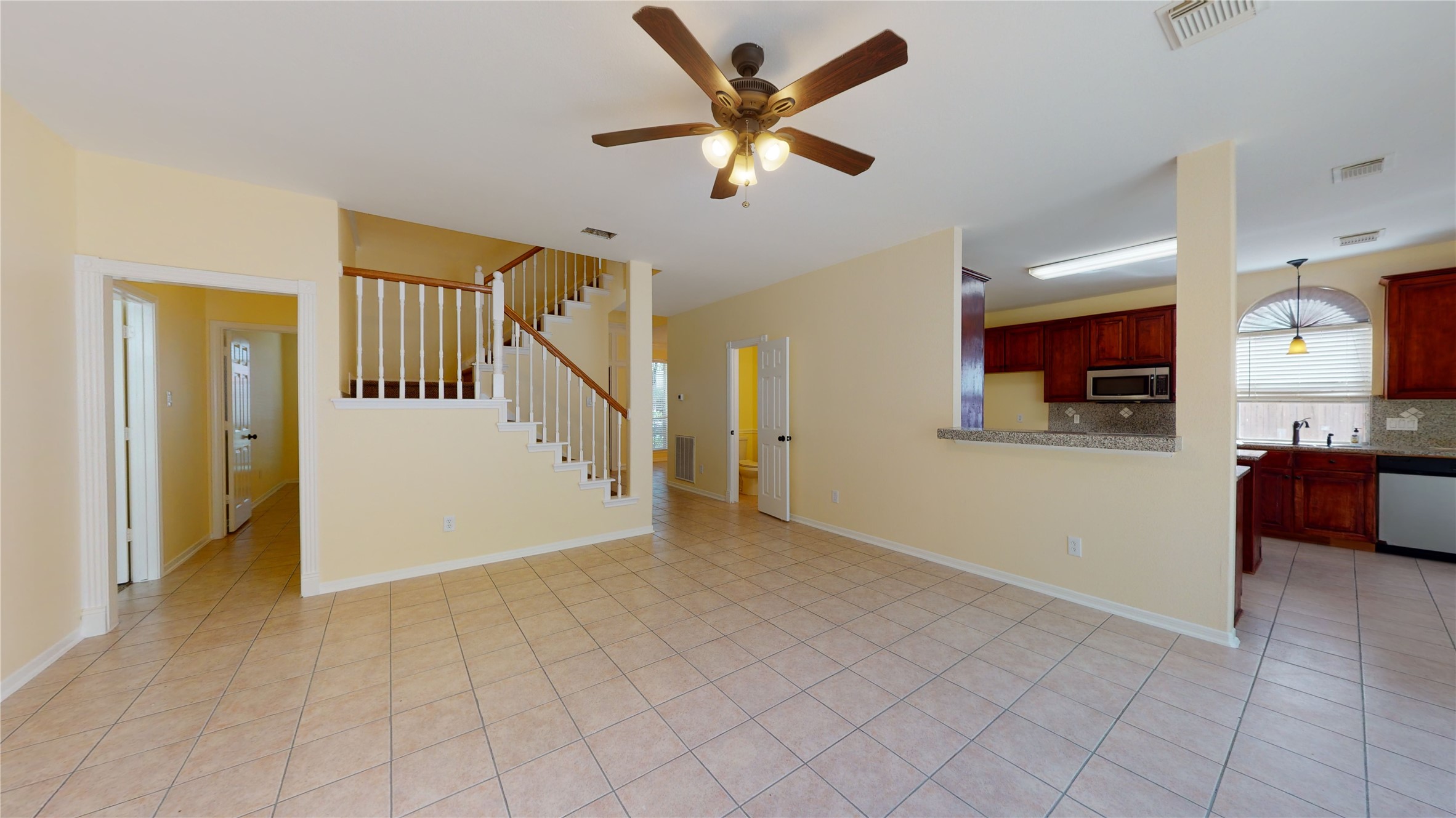 17427 Marigold Property Photo 12