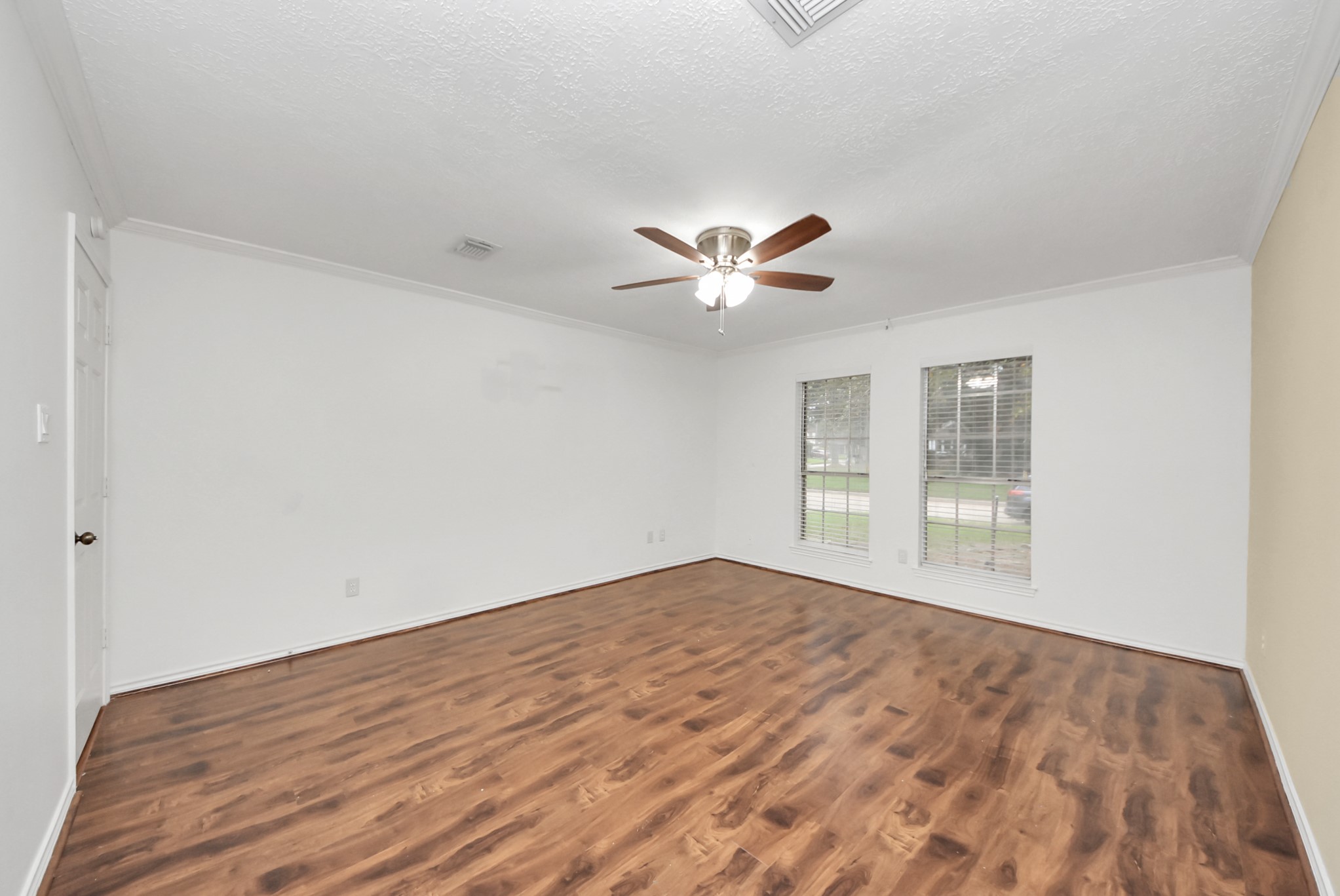 12463 Oak Park Drive Property Photo 27