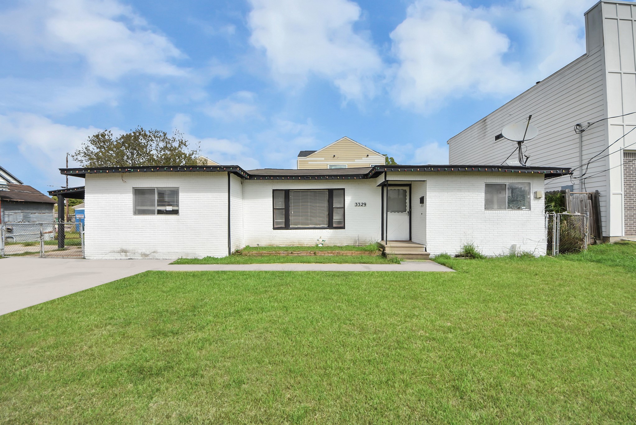 3329 Stassen Street Property Photo 1
