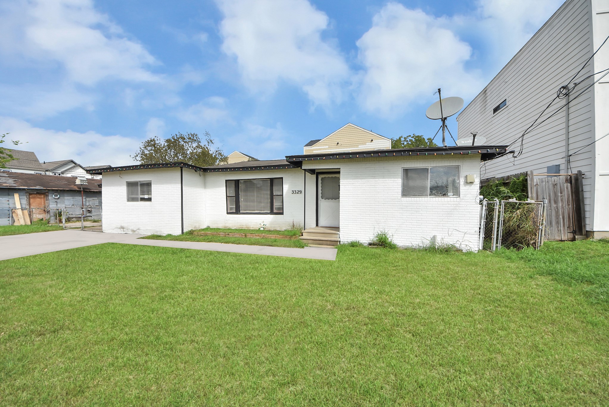 3329 Stassen Street Property Photo 4