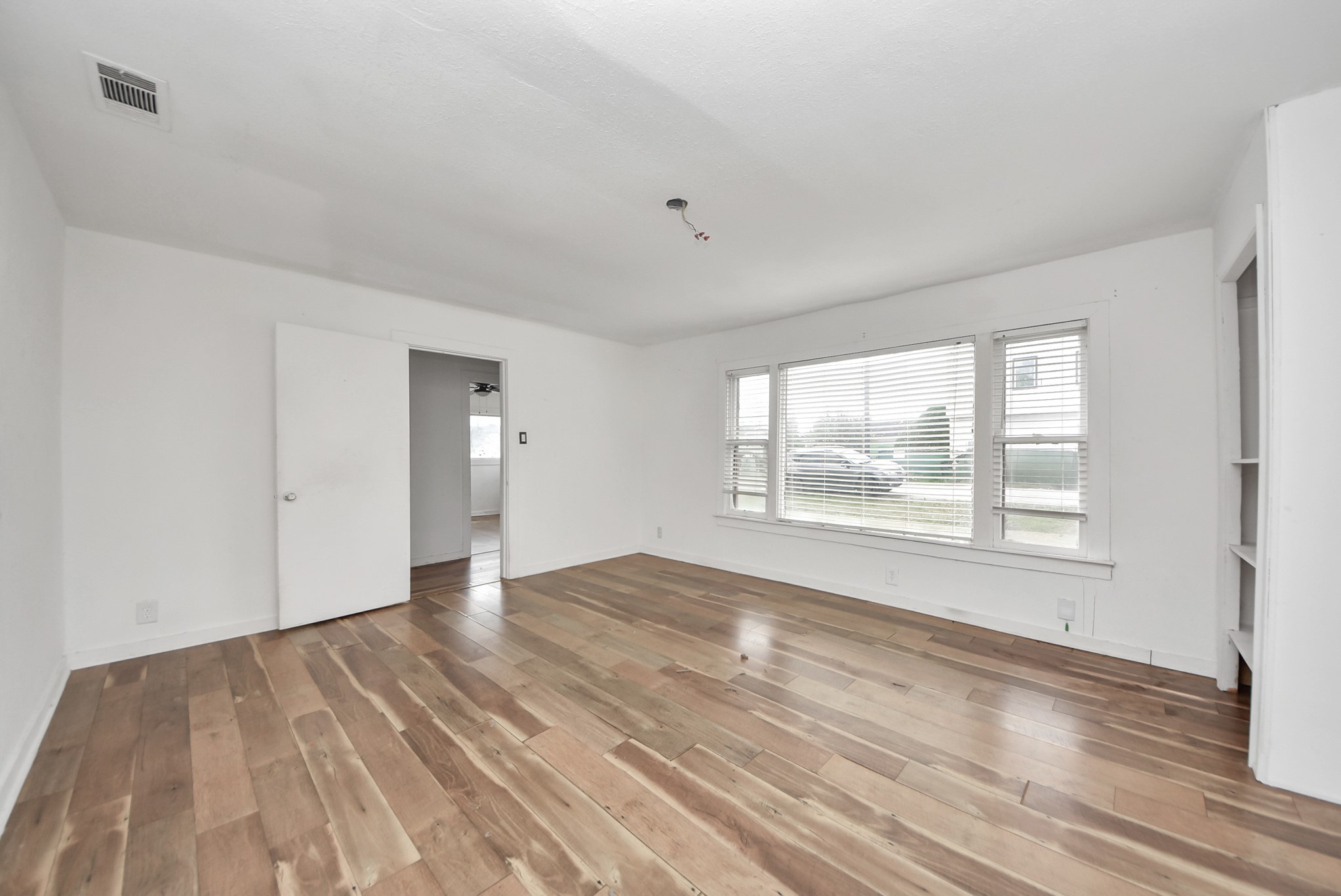 3329 Stassen Street Property Photo 6