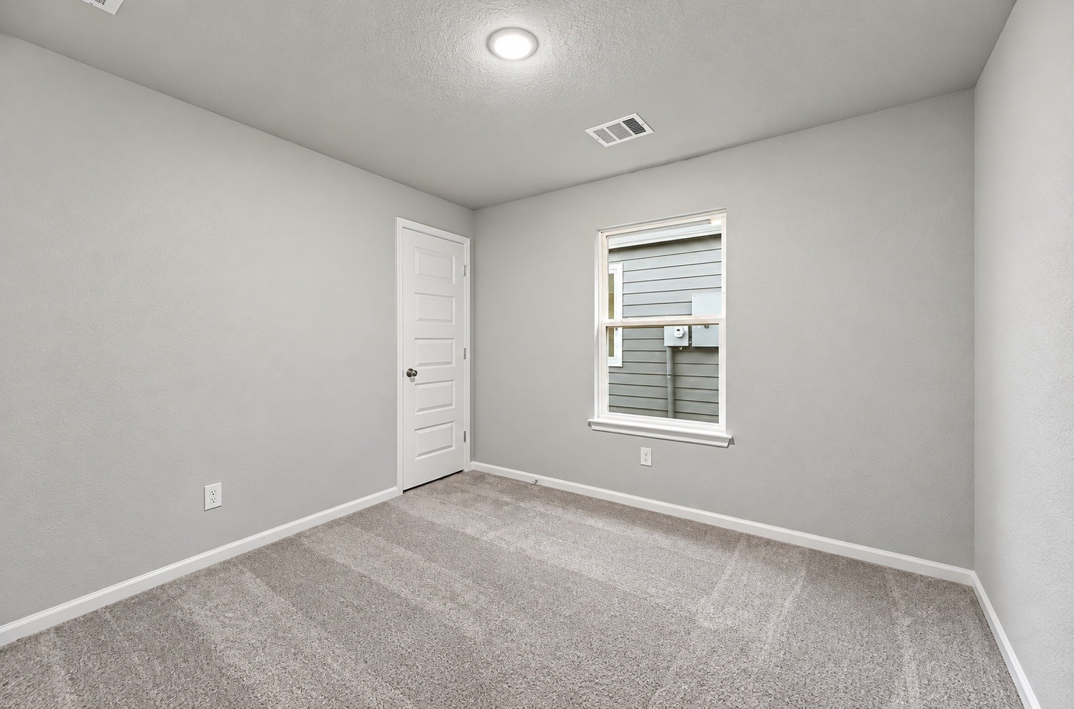 1392 Mount Blanc Path Property Photo 17