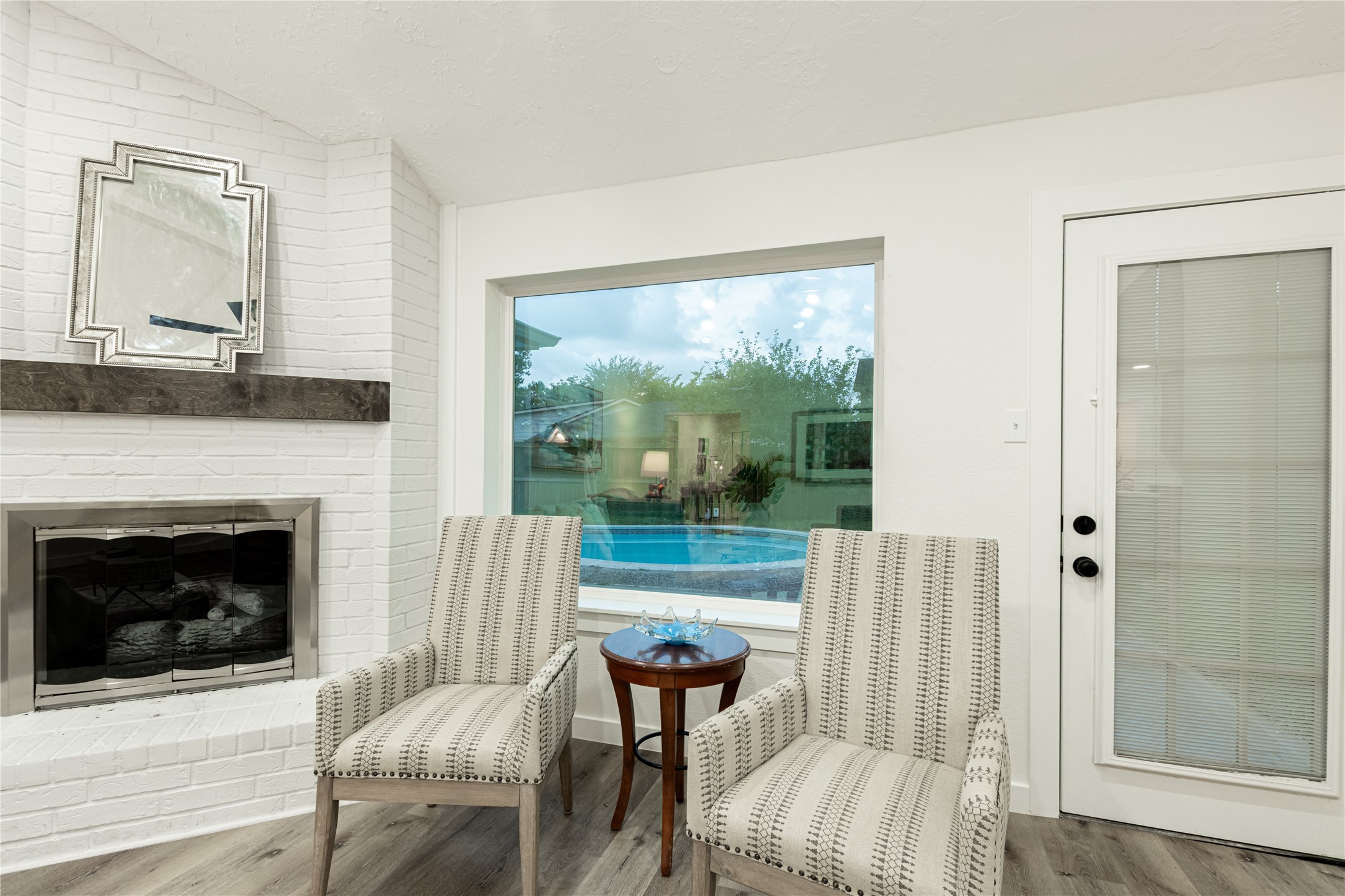 12211 Appleby Drive Property Photo 19