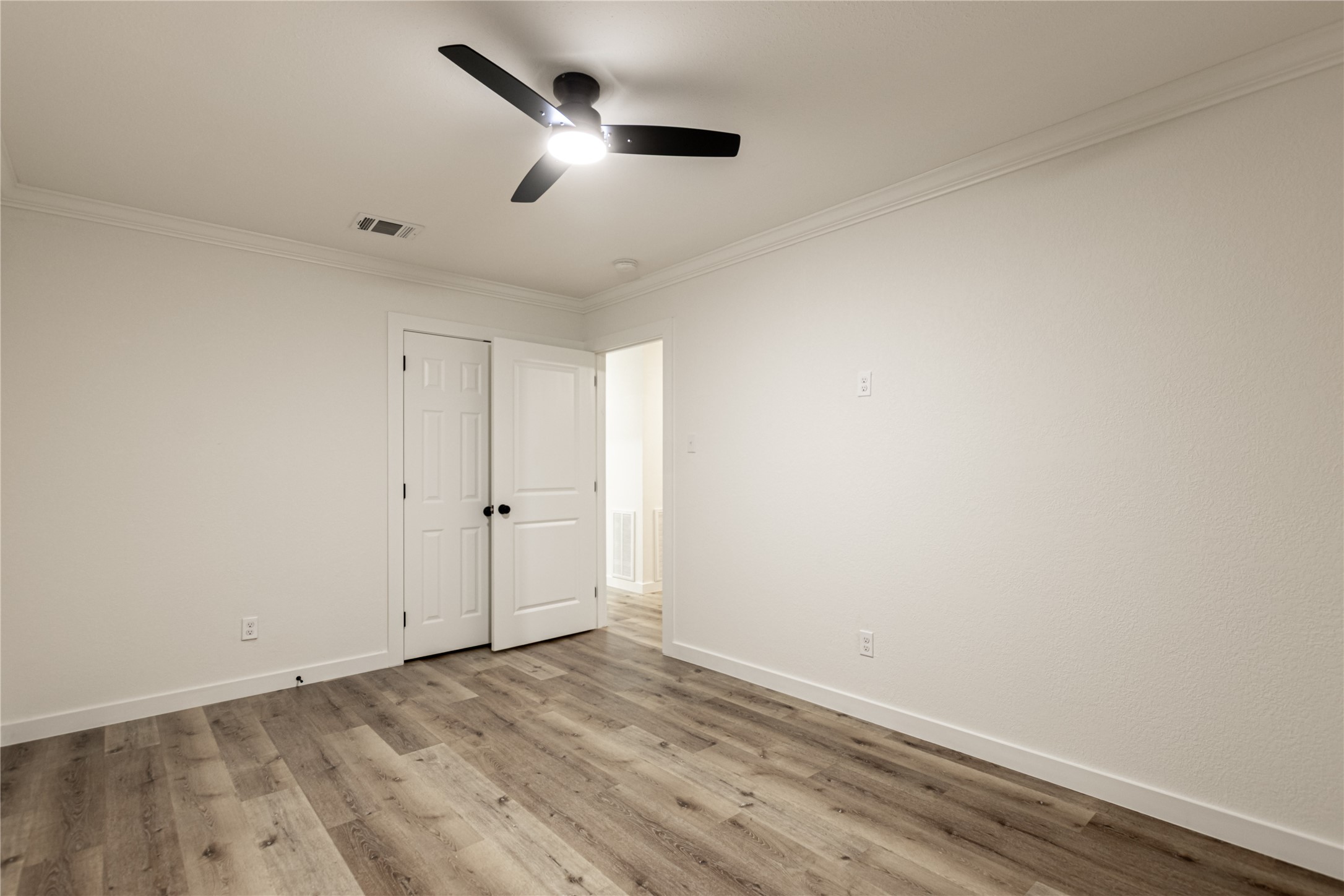 12211 Appleby Drive Property Photo 23