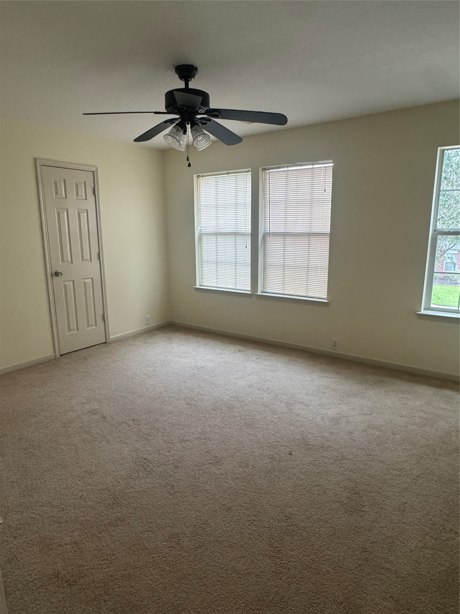2842 Sandberry Drive Property Photo 19