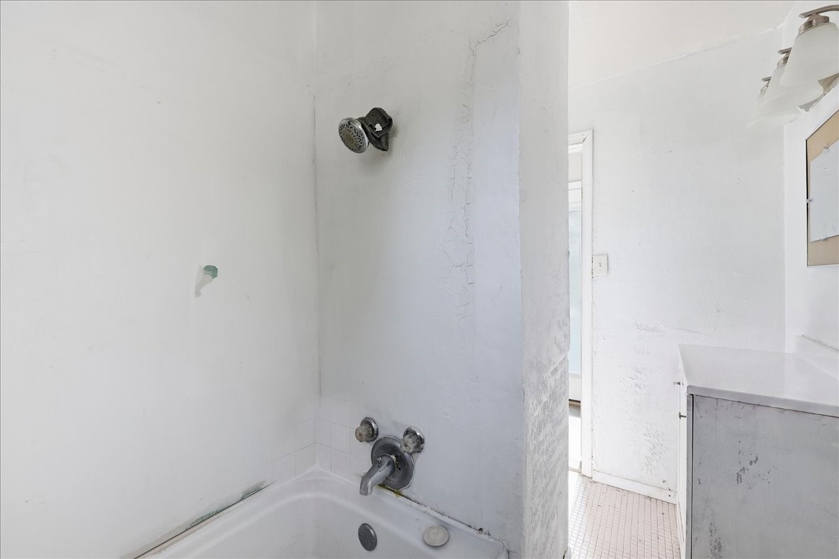2230 Toledo Street Property Photo 17