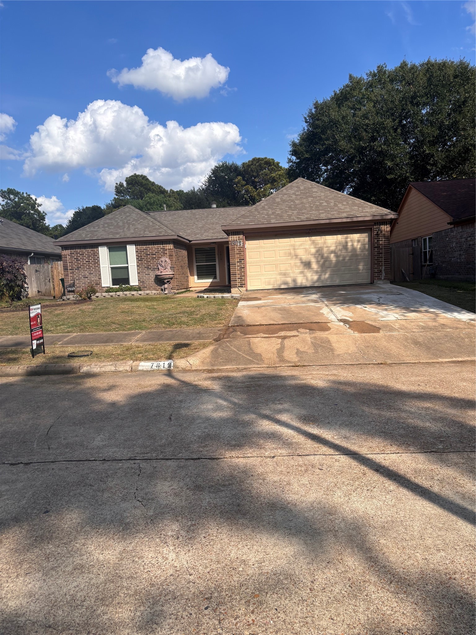 7819 Trabajo Drive Property Photo 1