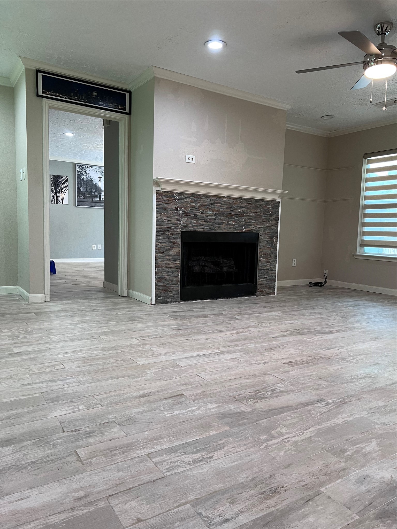 7819 Trabajo Drive Property Photo 14