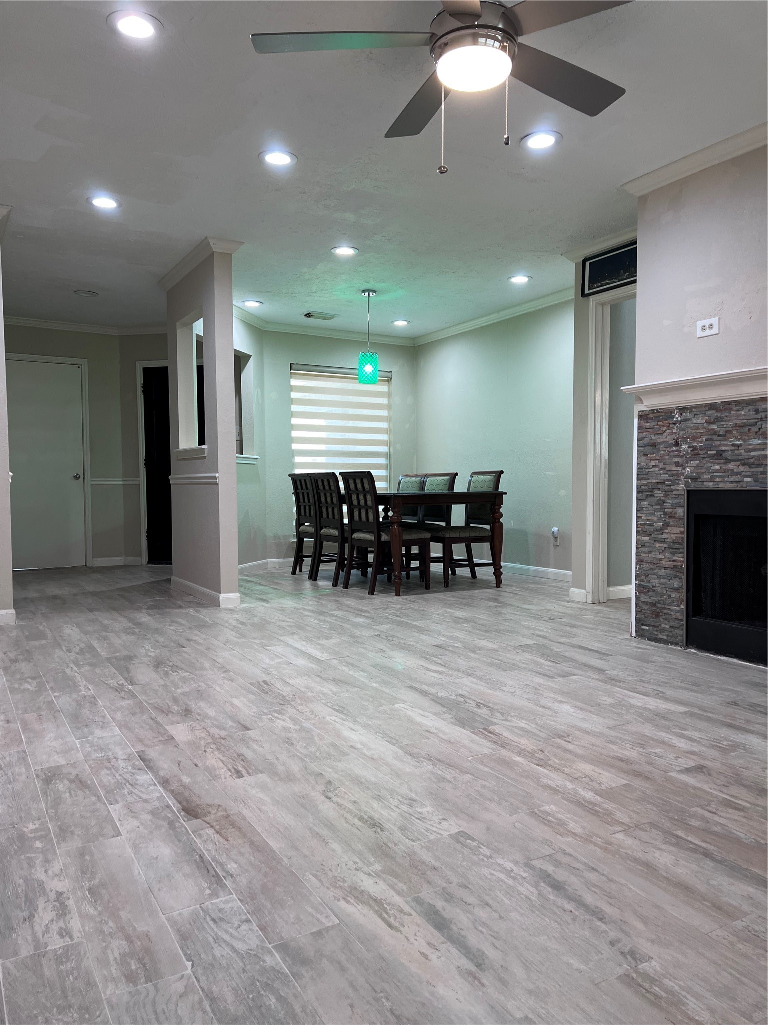 7819 Trabajo Drive Property Photo 15