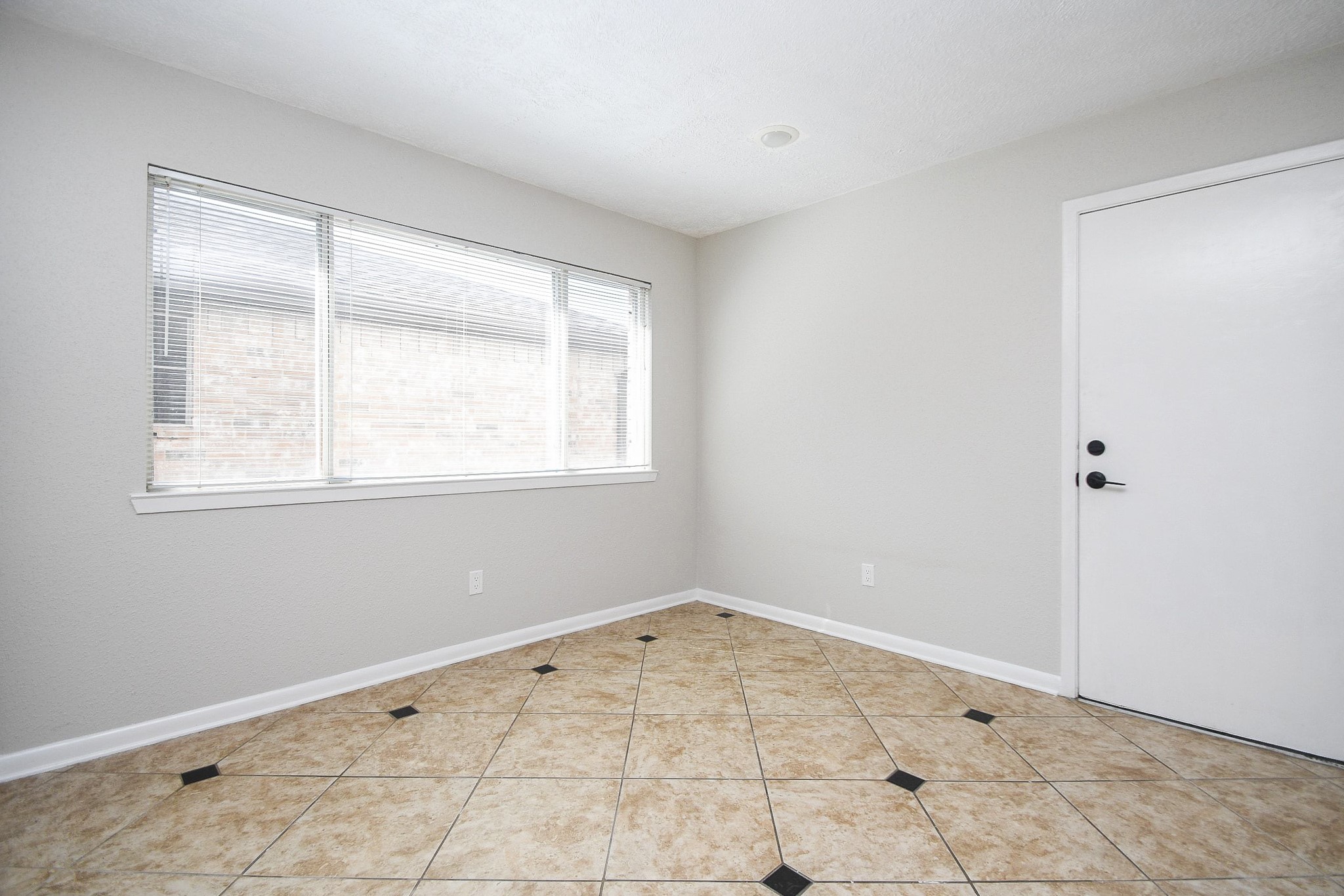 6906 Grant Drive Property Photo 16
