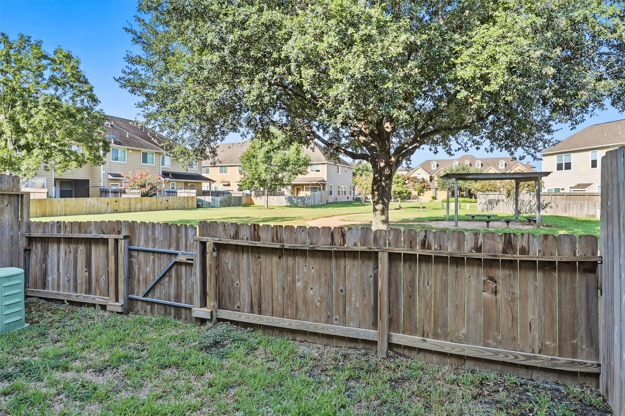 8323 Lamond Lane Property Photo 39