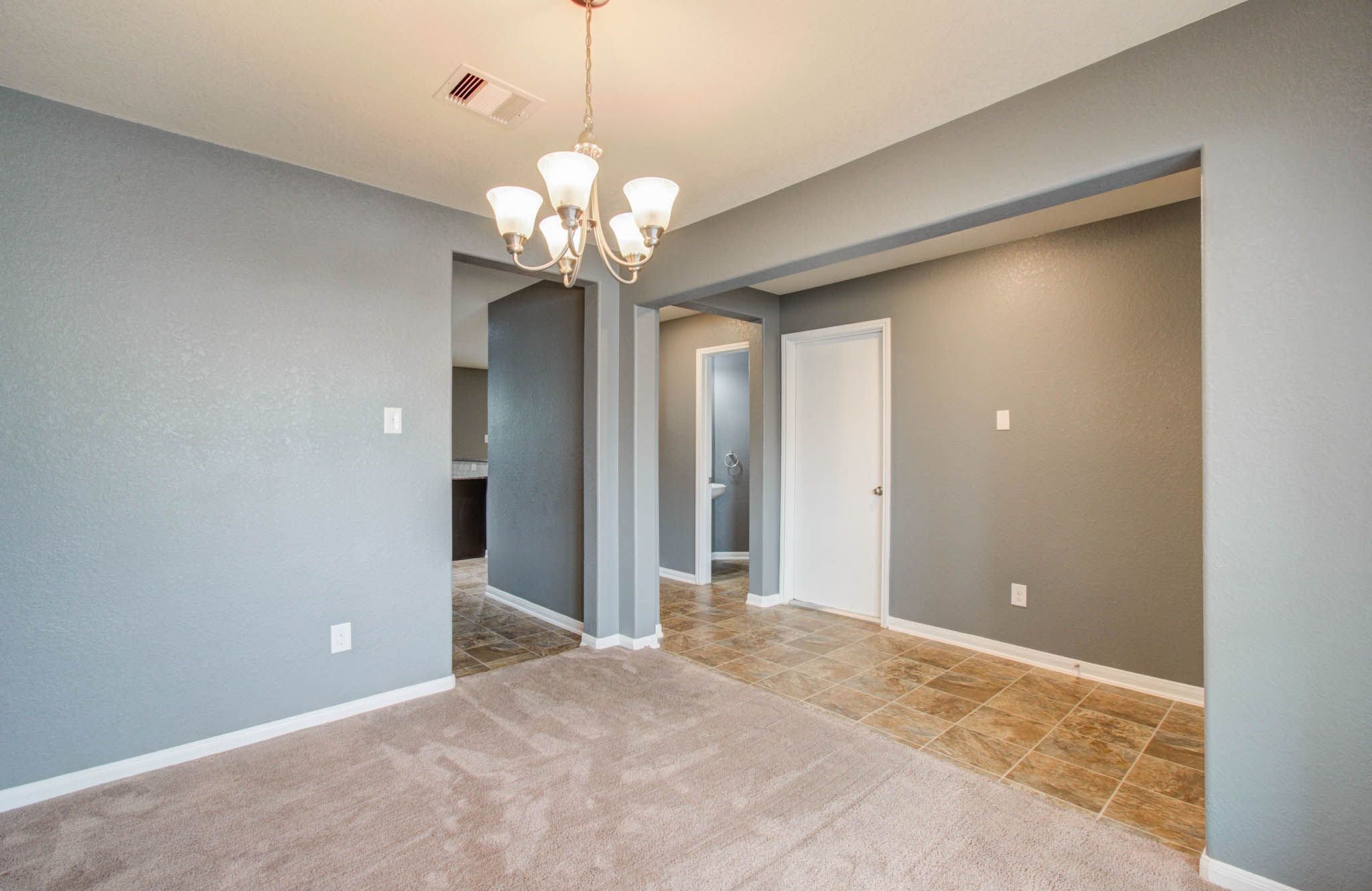 11606 Downey Violet Lane Property Photo 8