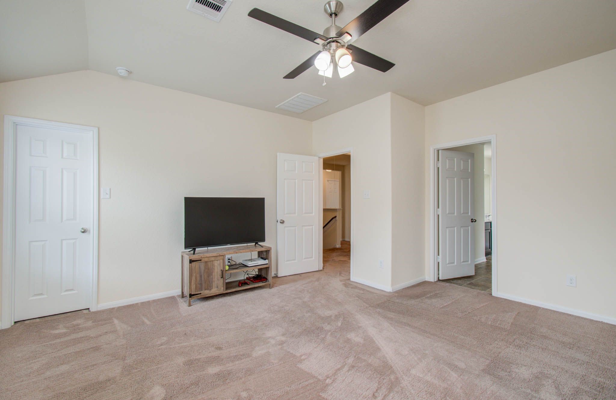 11606 Downey Violet Lane Property Photo 14