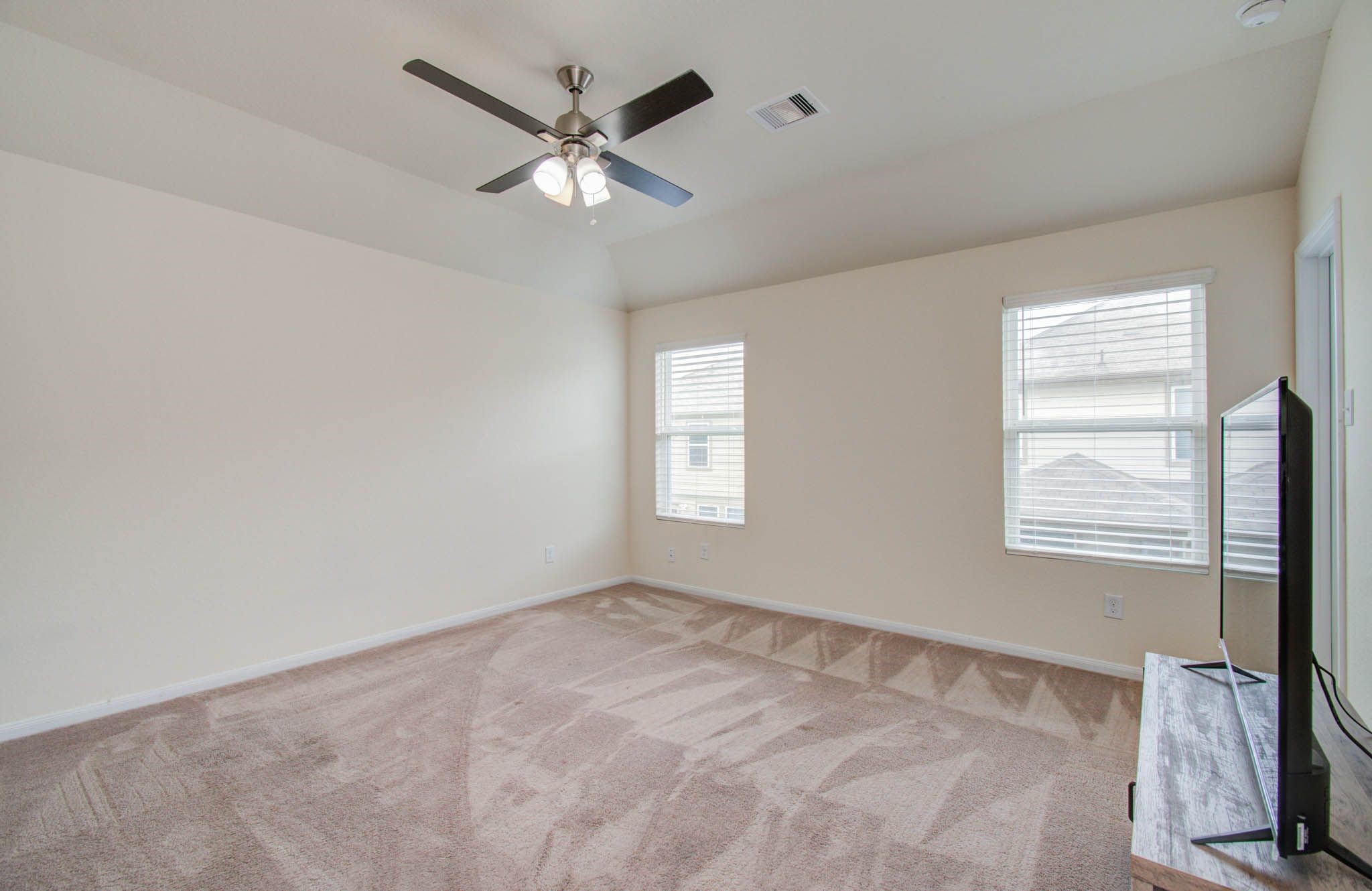 11606 Downey Violet Lane Property Photo 15