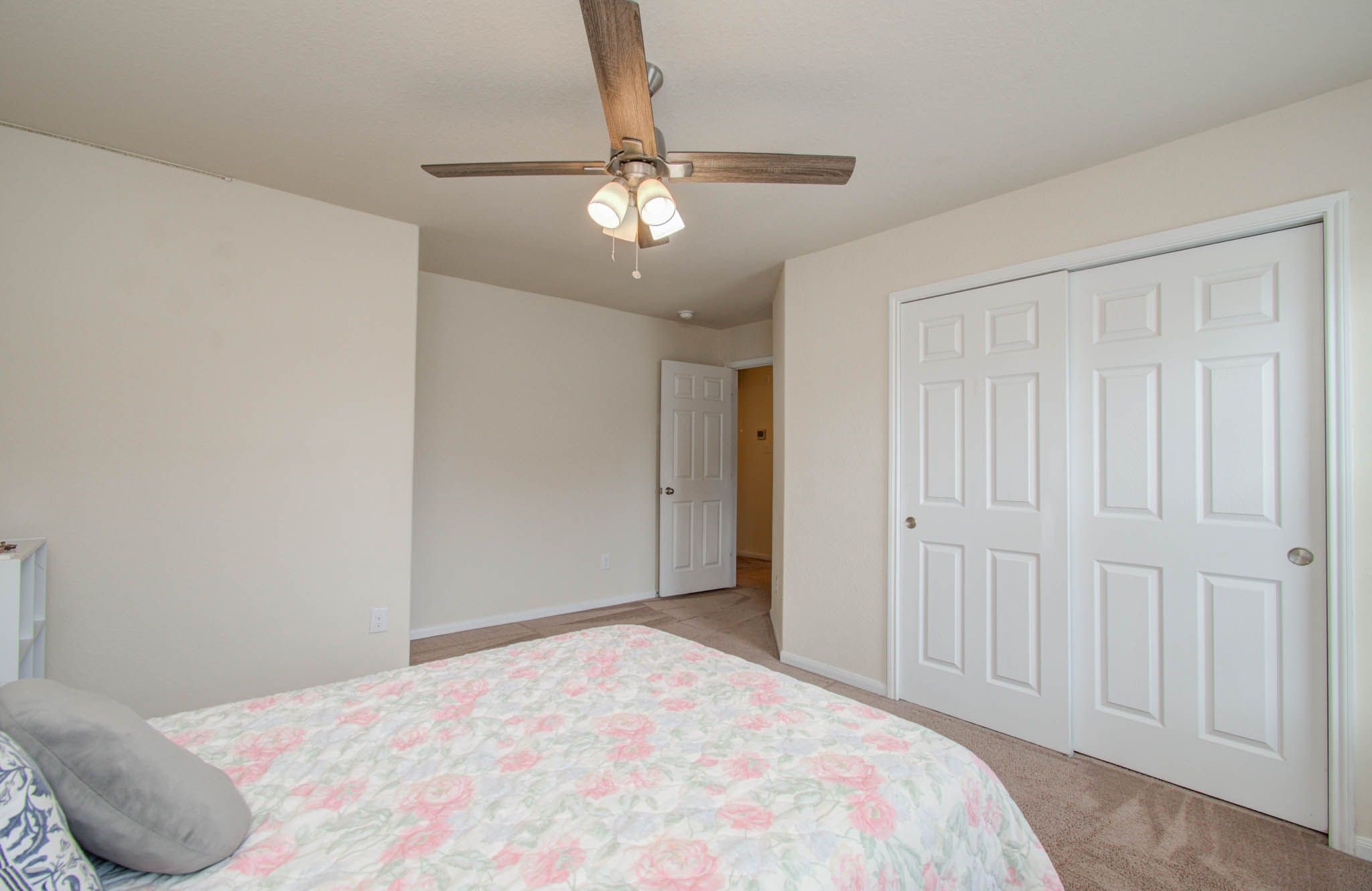11606 Downey Violet Lane Property Photo 19