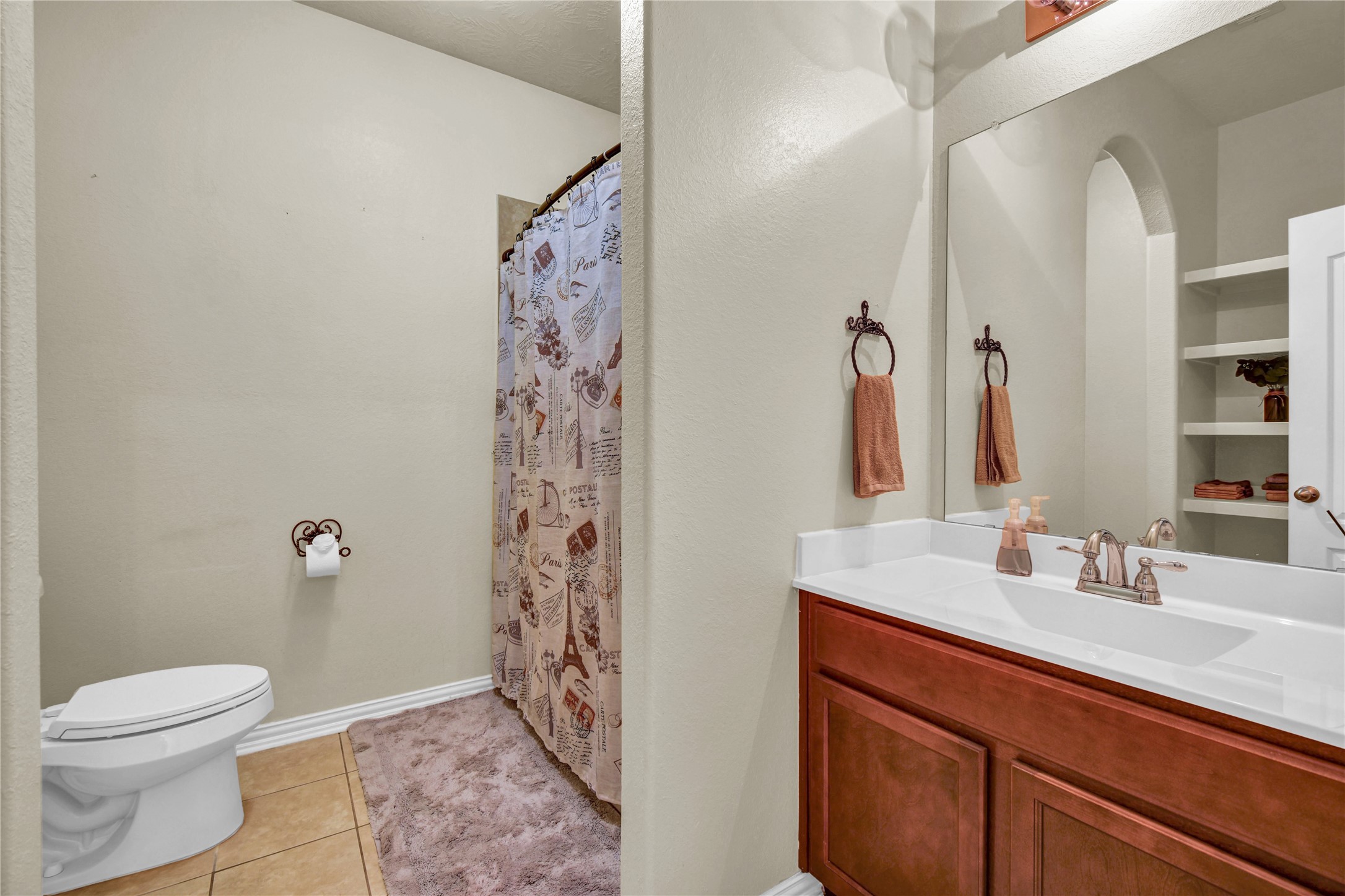 108 Woodridge Crossing Property Photo 16
