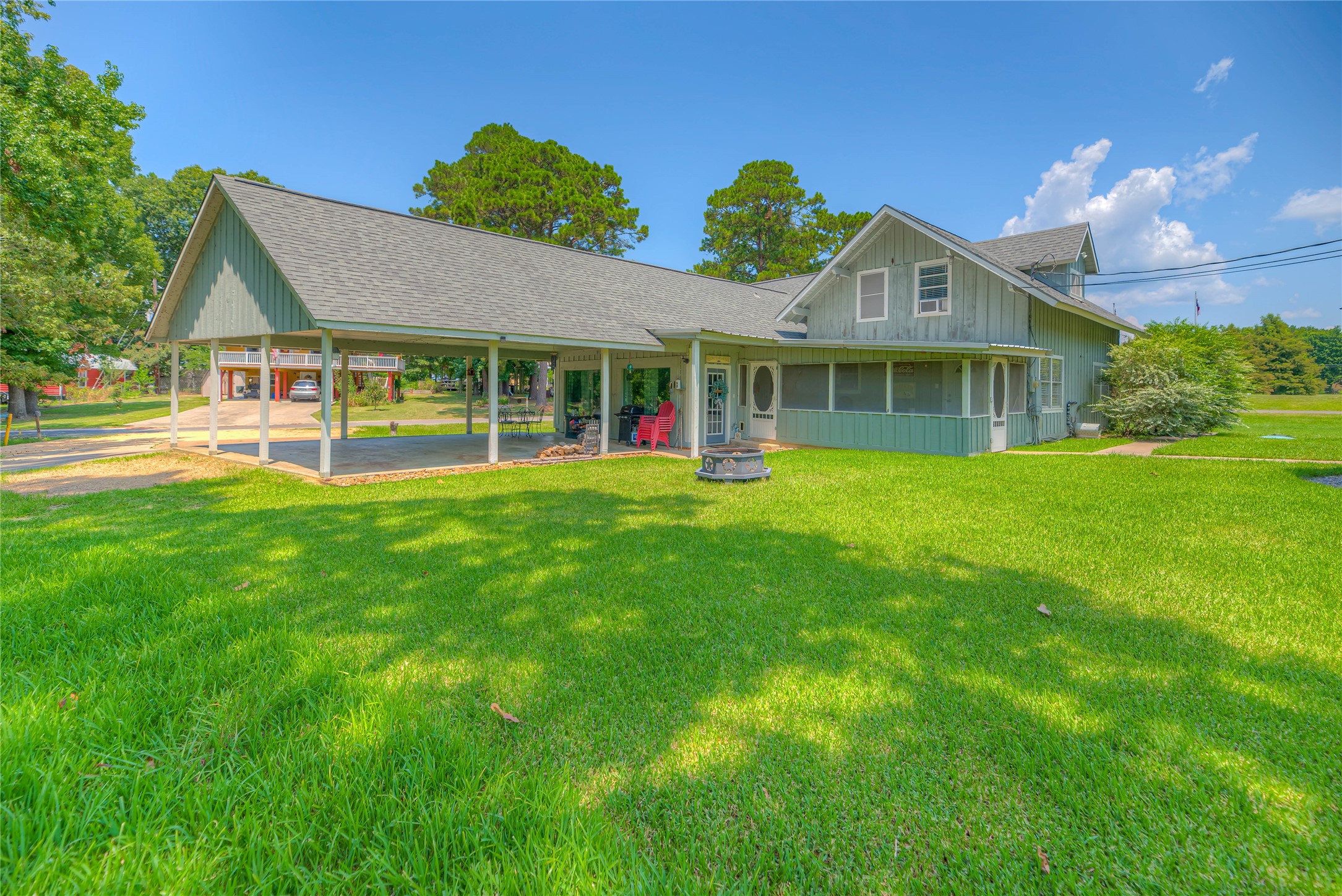 111 Sequoia Drive Property Photo 3