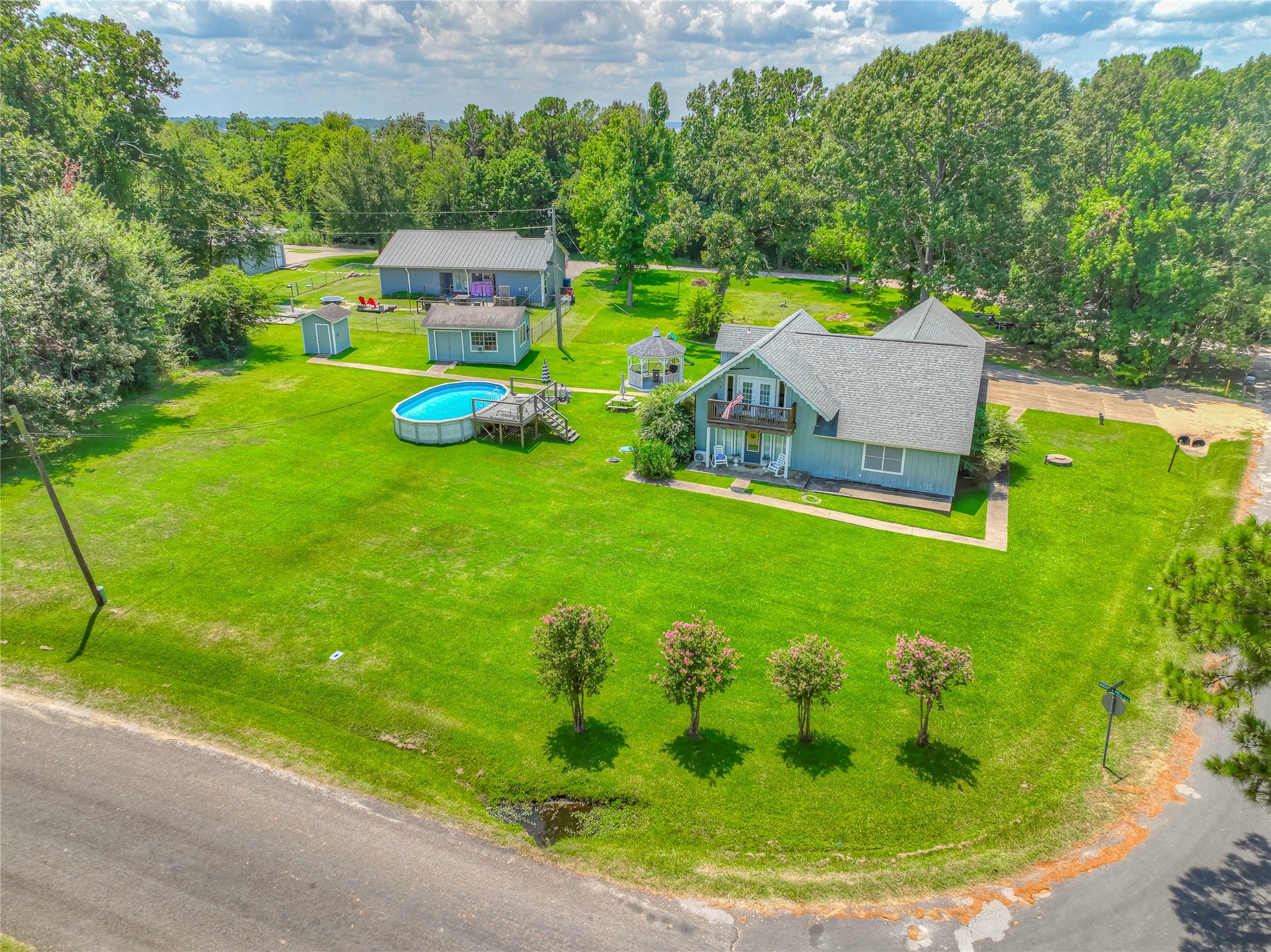 111 Sequoia Drive Property Photo 35