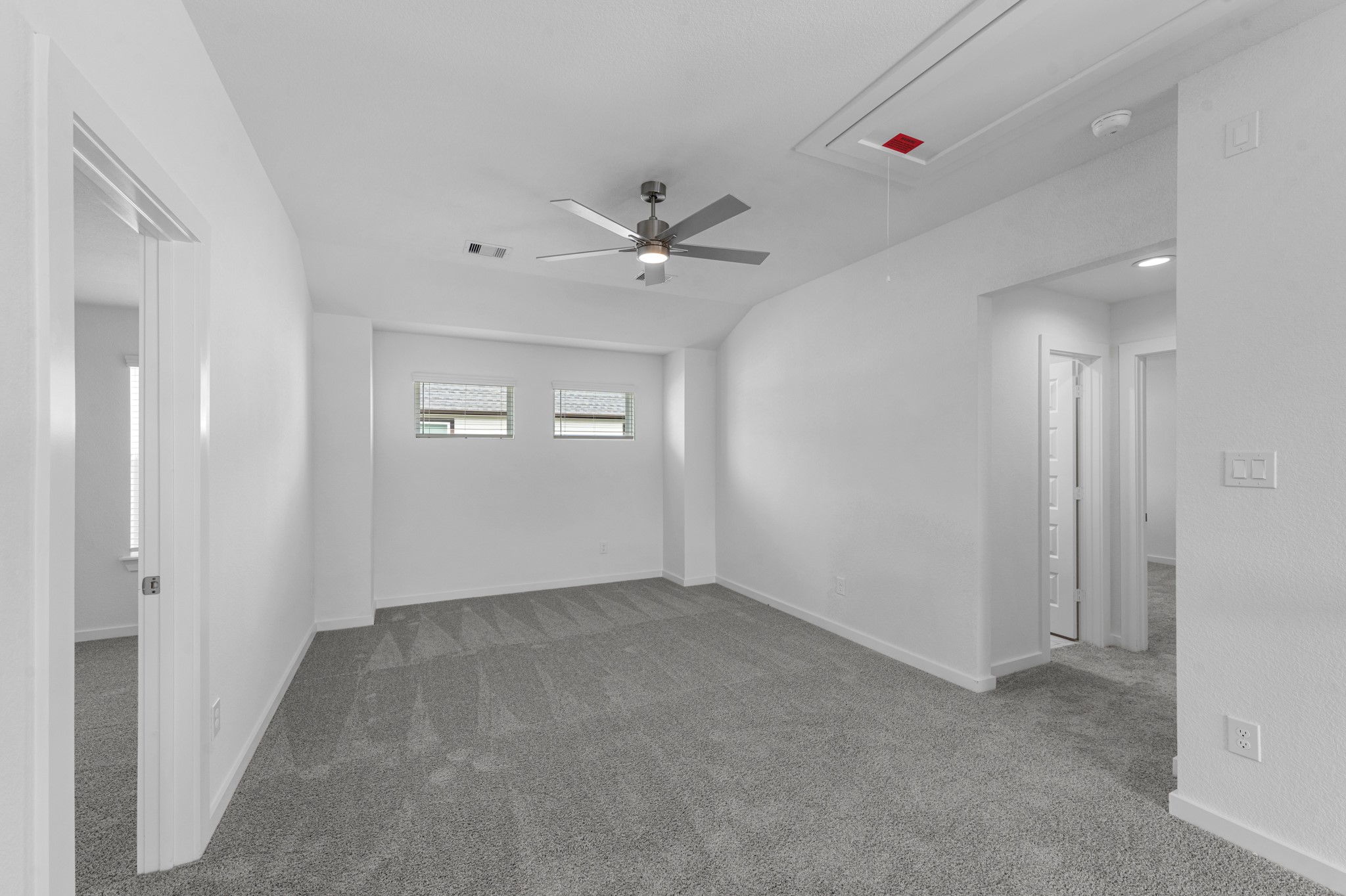 3115 Spitfire Drive Property Photo 19