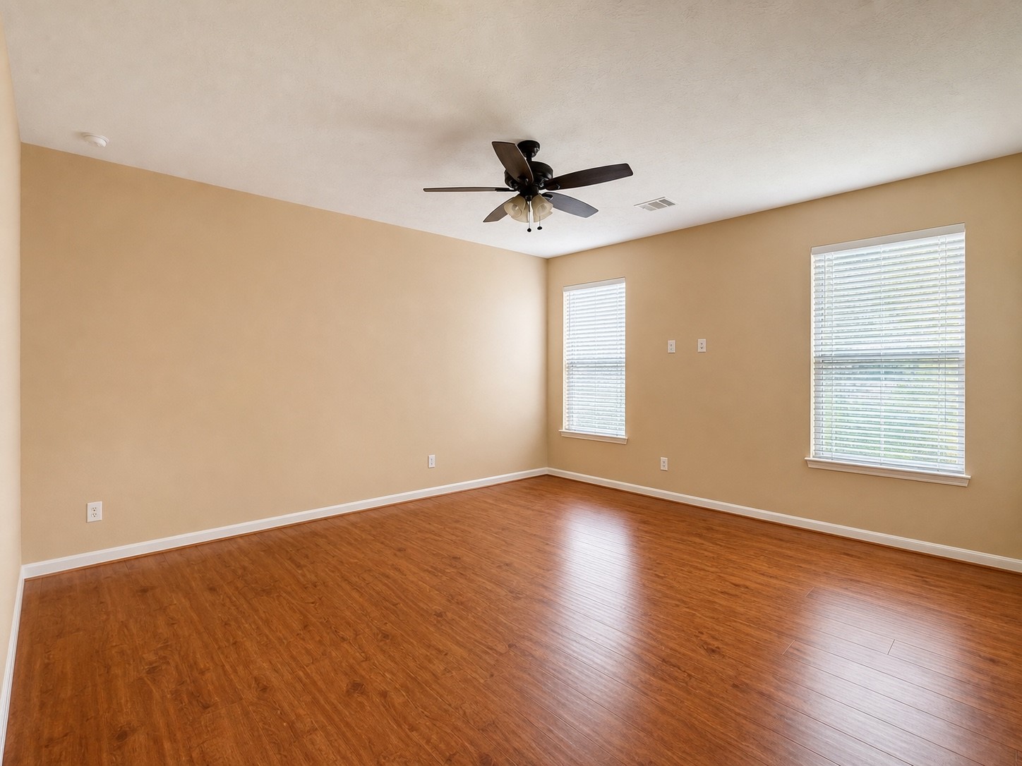 26210 Riley Glen Drive Property Photo 12