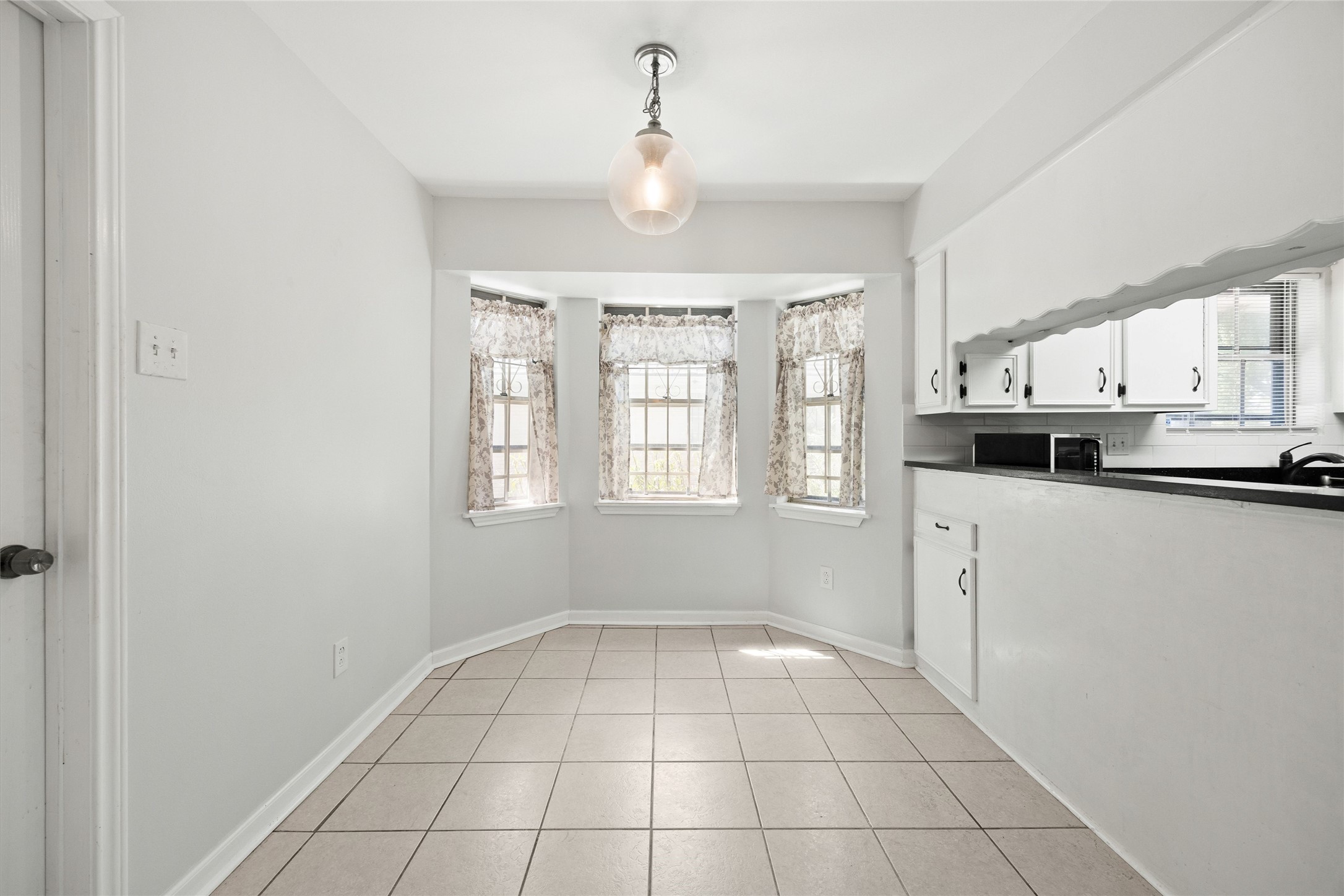 5827 S Braeswood Boulevard Property Photo 11
